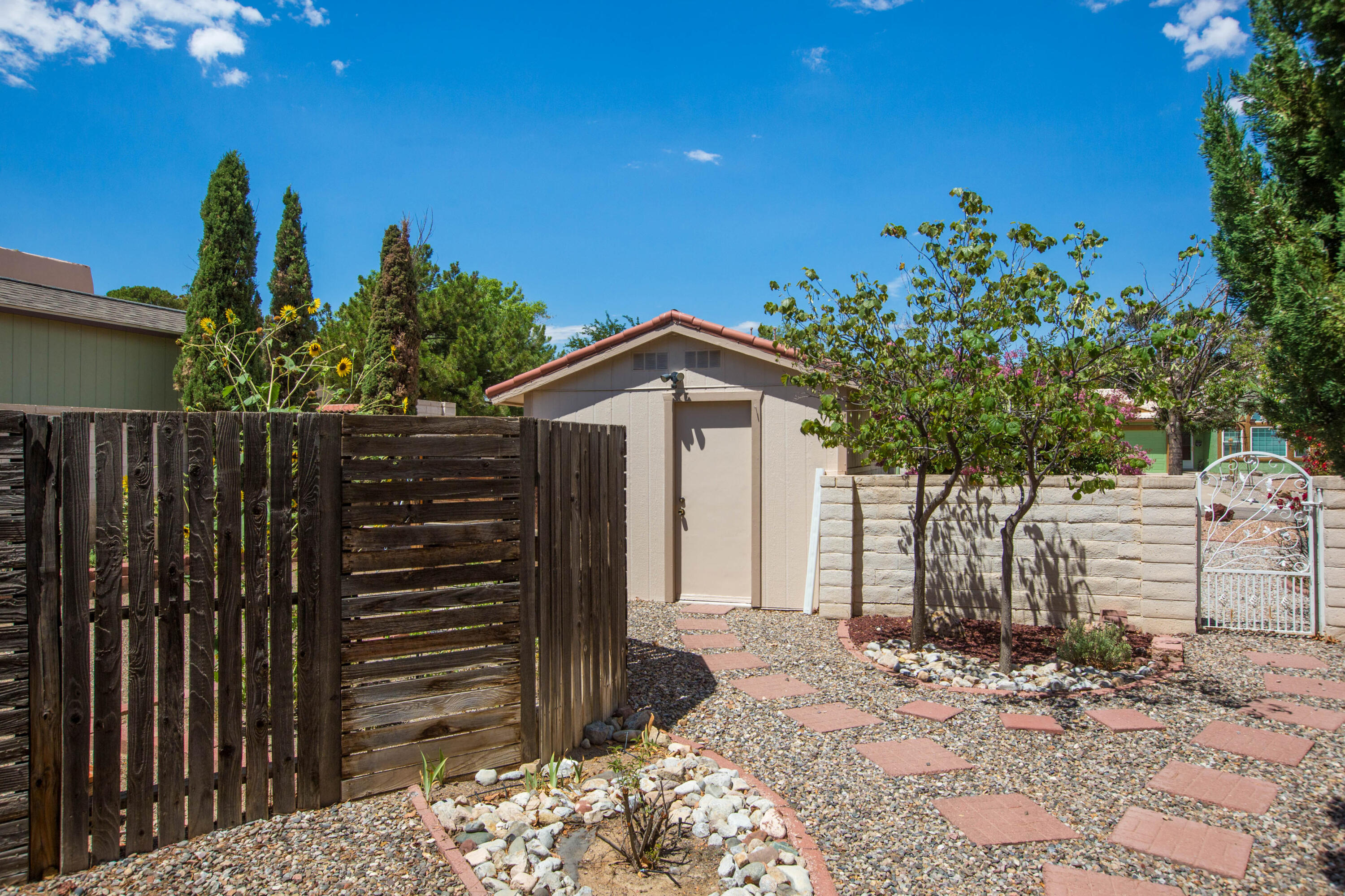 Photo 13 — 3124 Ashkirk Loop SE