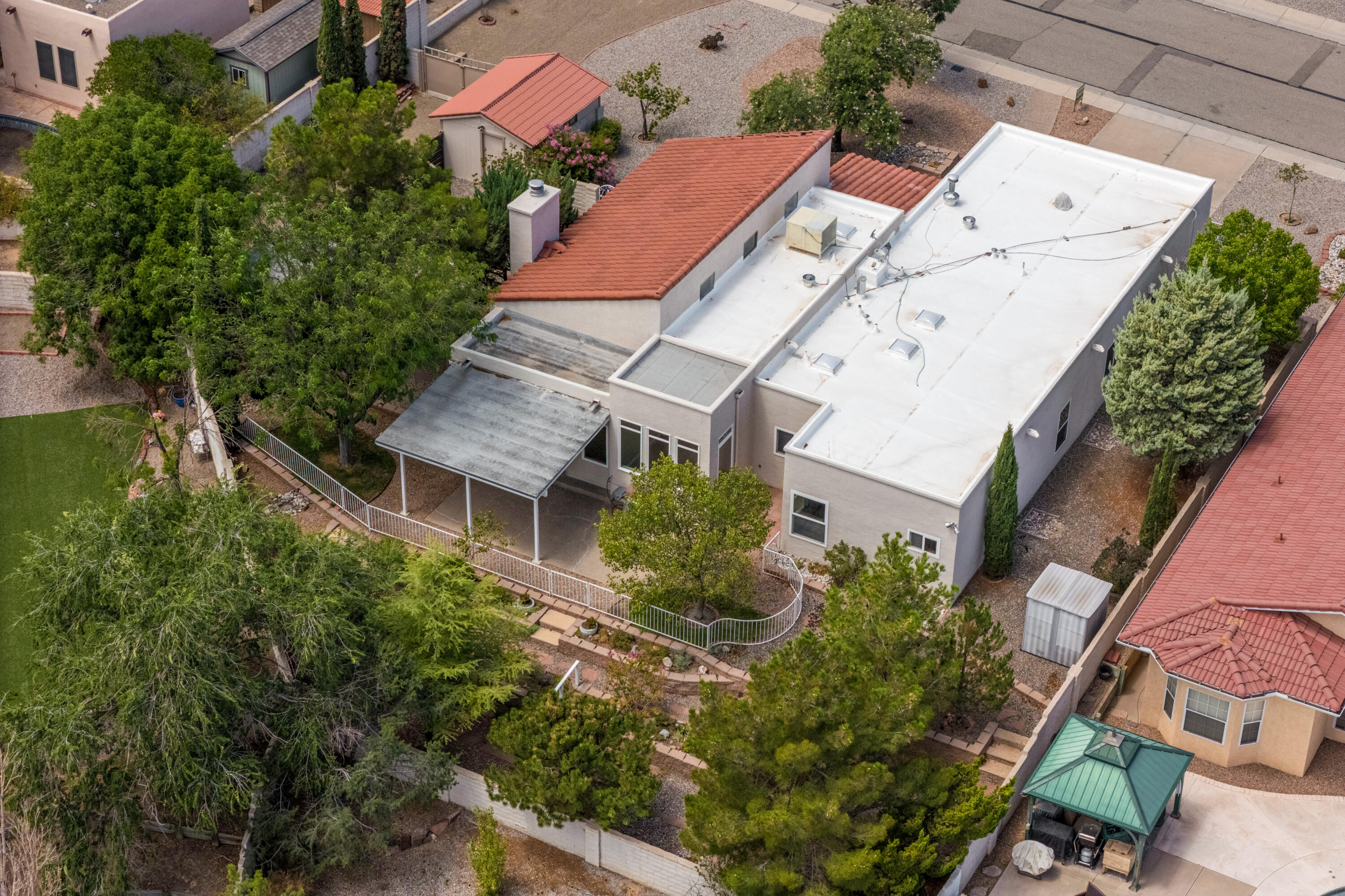 Photo 6 — 3124 Ashkirk Loop SE