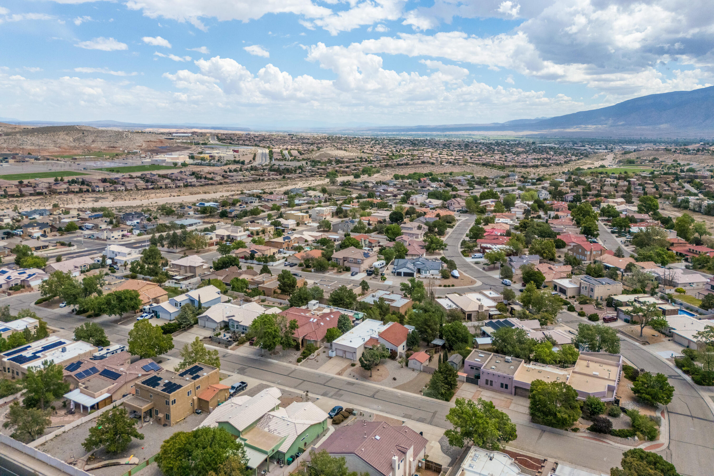 Photo 4 — 3124 Ashkirk Loop SE