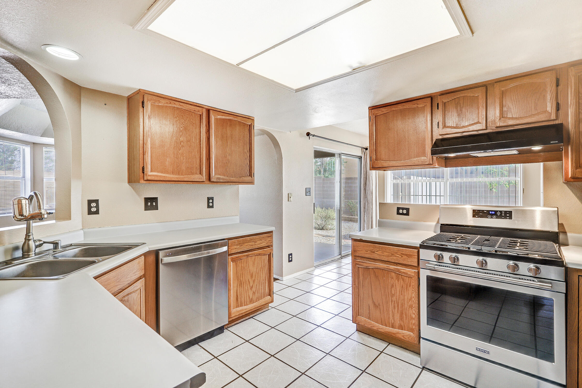 Photo 19 — 2040 Clearwater Loop NE