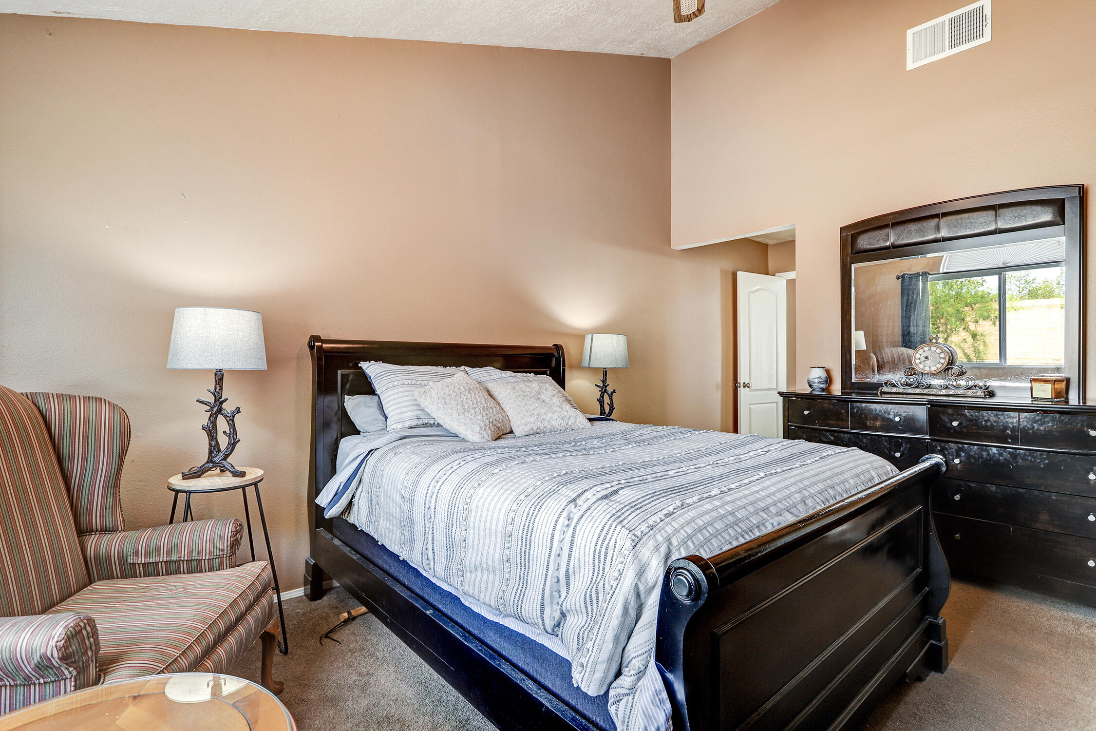 Photo 12 — 2040 Clearwater Loop NE