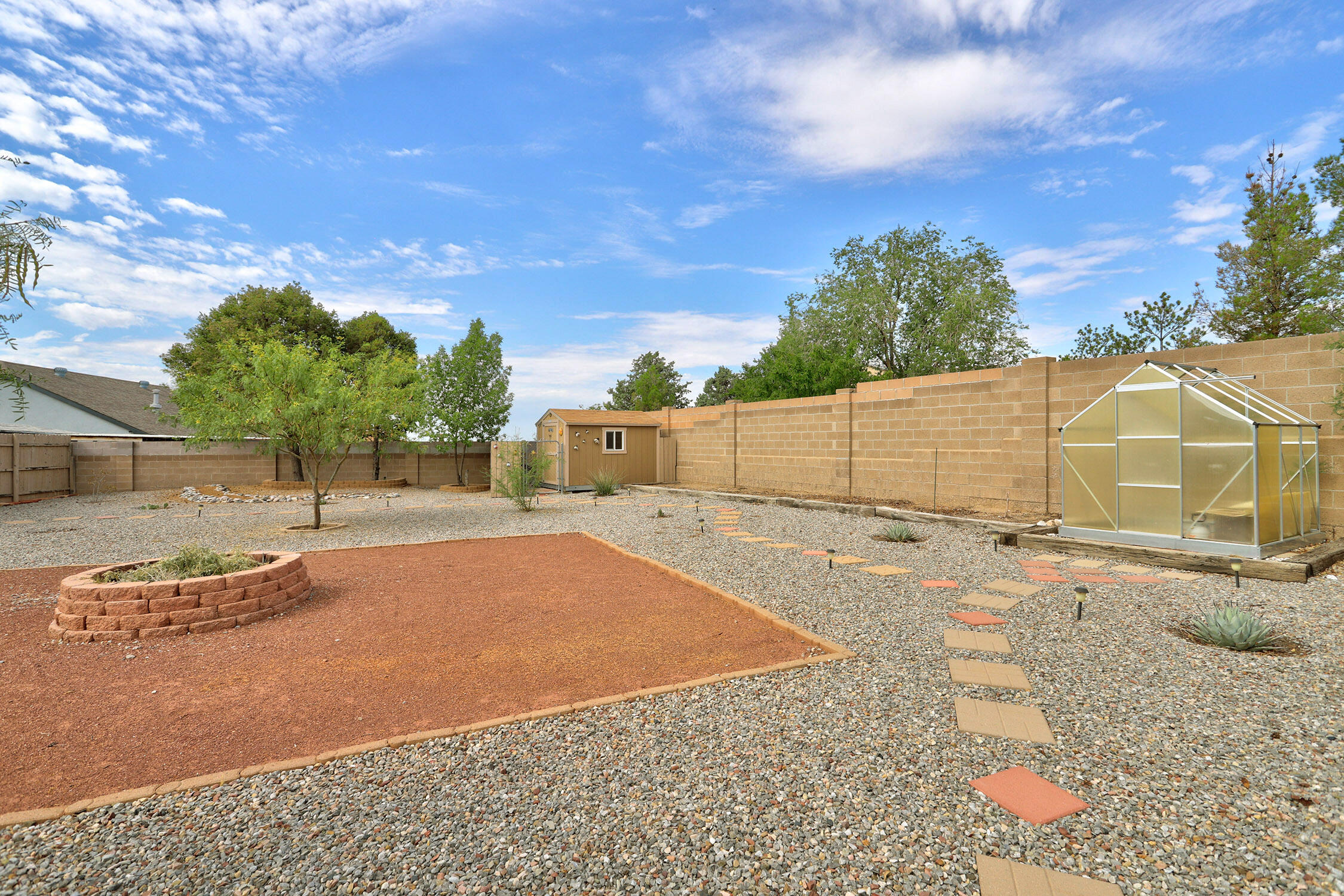 Photo 6 — 2040 Clearwater Loop NE
