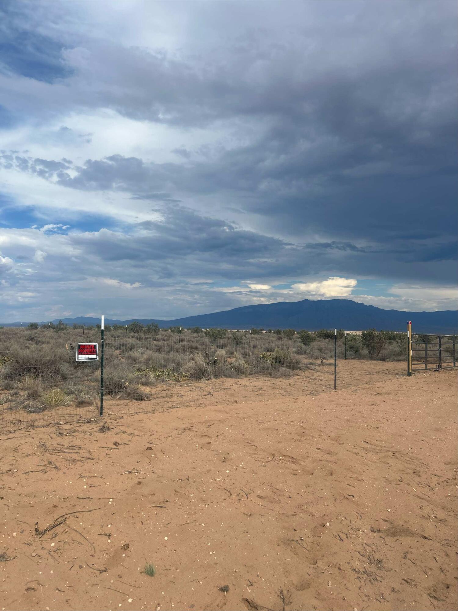 Photo 3 —  Lot 27 Block 52 21
