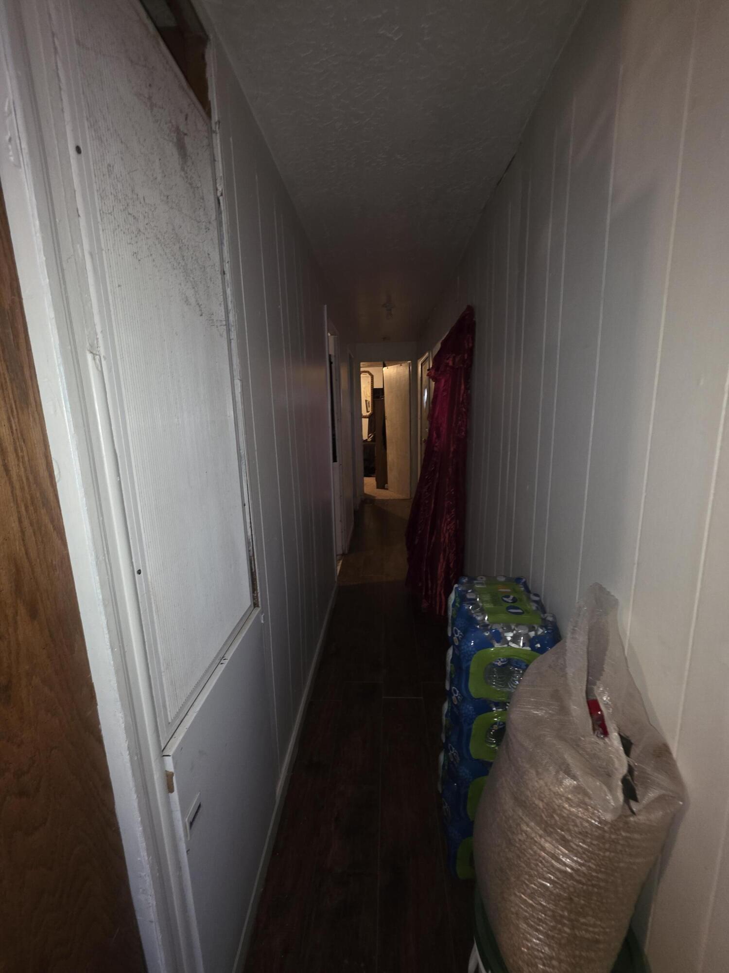 Photo 3 — 1210 2nd Avenue NW