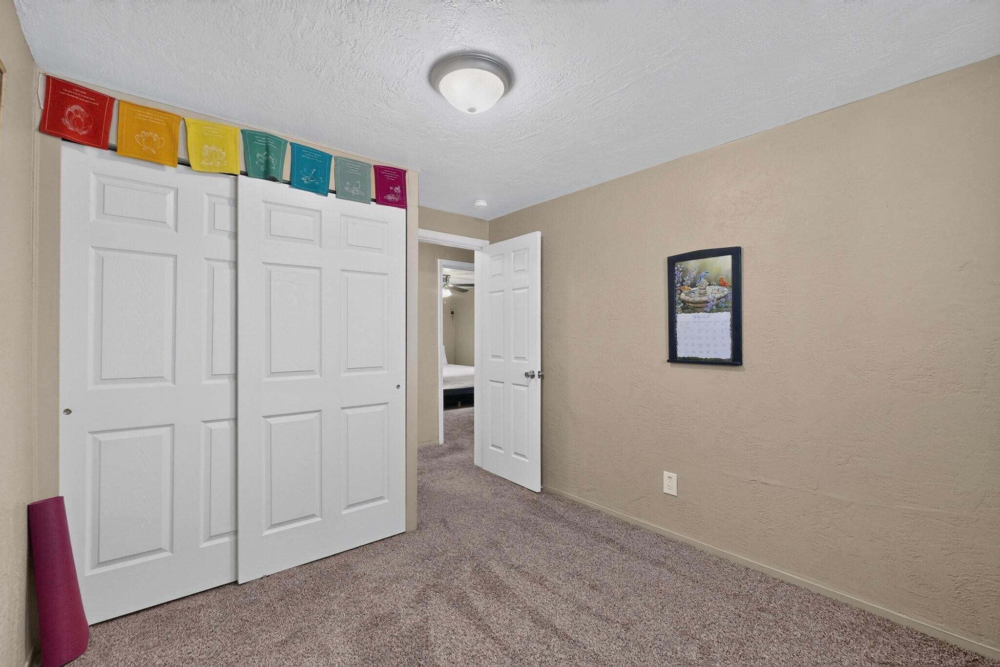 Photo 4 — 5913 La Corrida Road NE