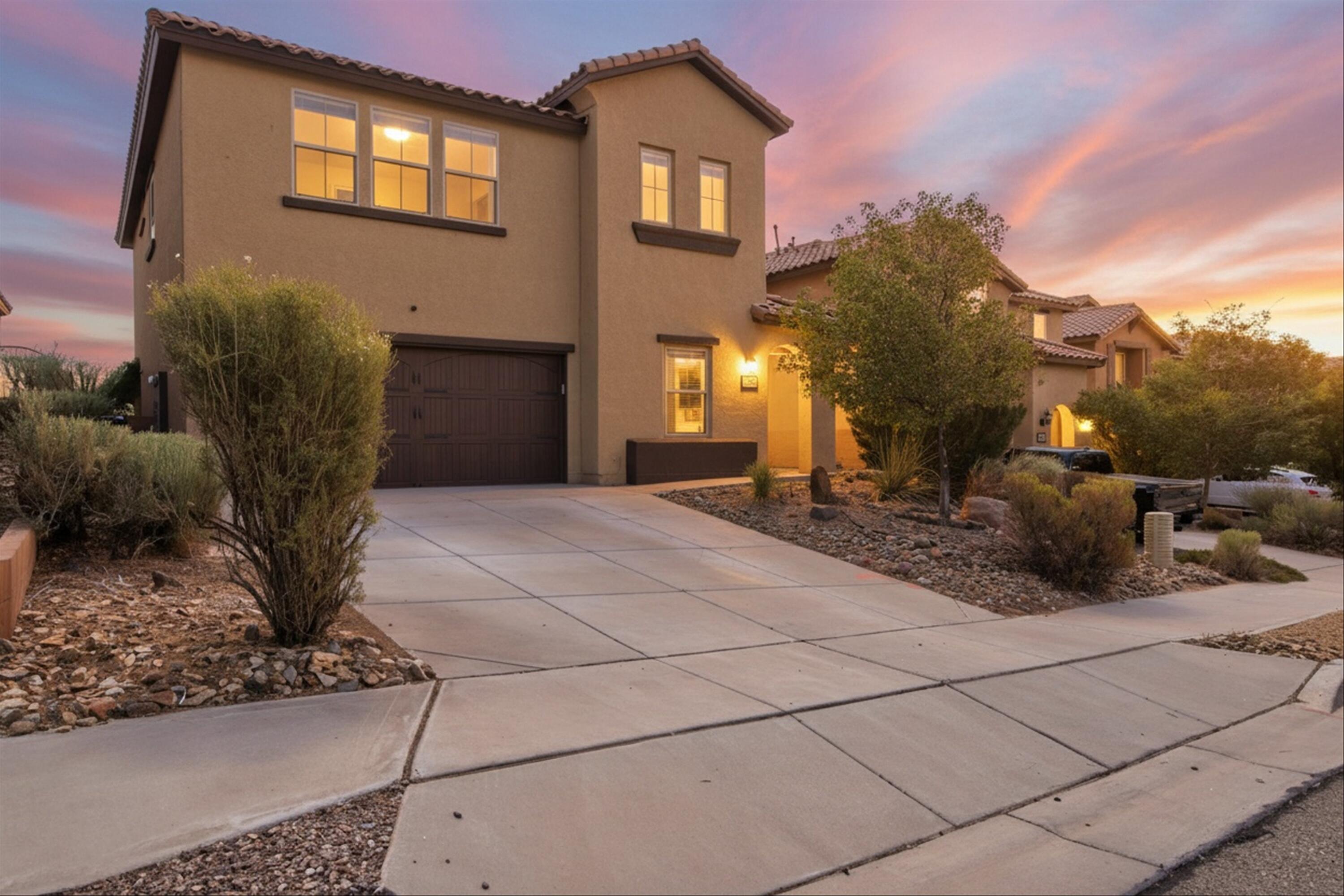 Photo 7 — 541 Loma Linda Loop NE
