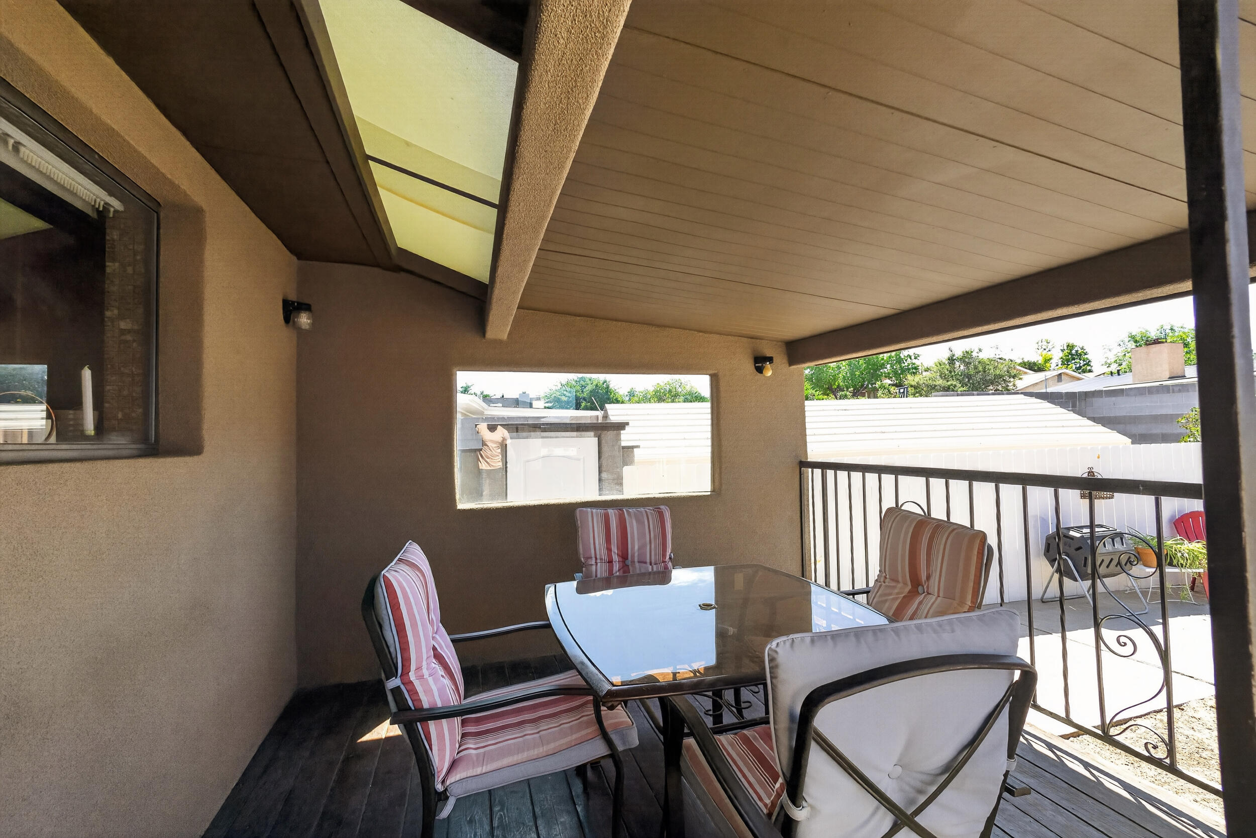 Photo 17 — 6720 Beck Drive NE