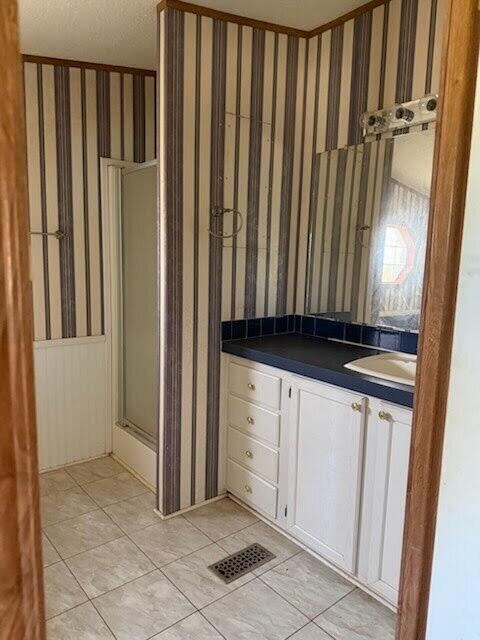 Photo 11 — 701 Riata Road