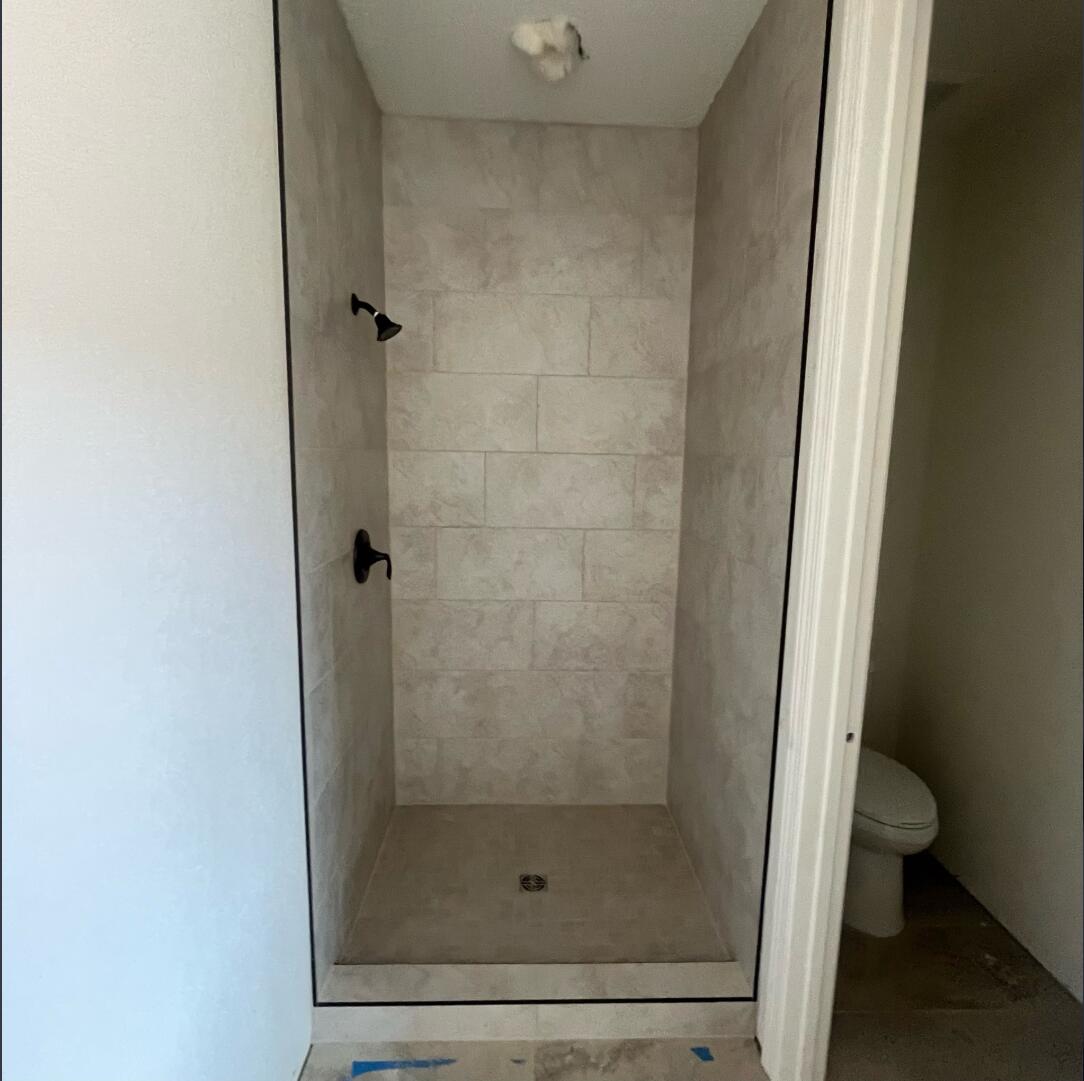 Photo 5 — 2712 Seaforth Circle NE