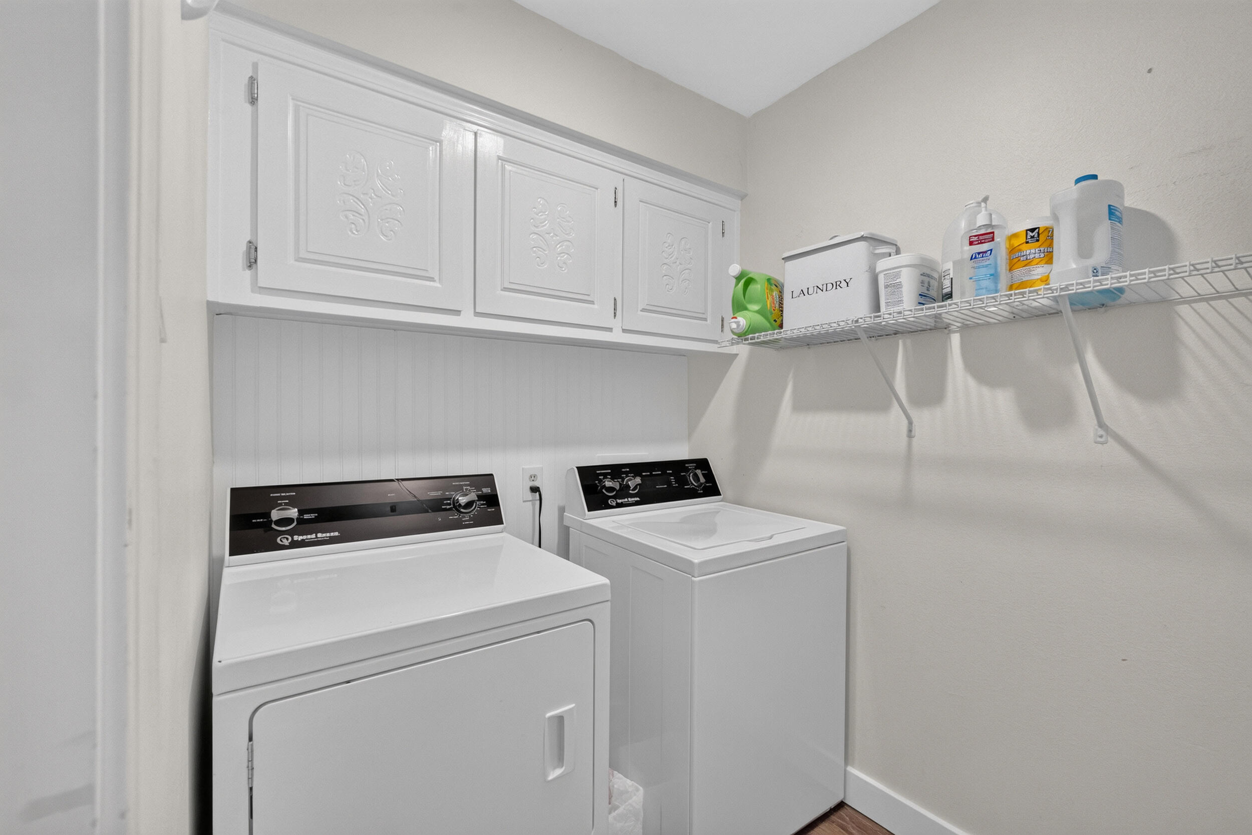 Photo 4 — 3121 San Joaquin Avenue SE