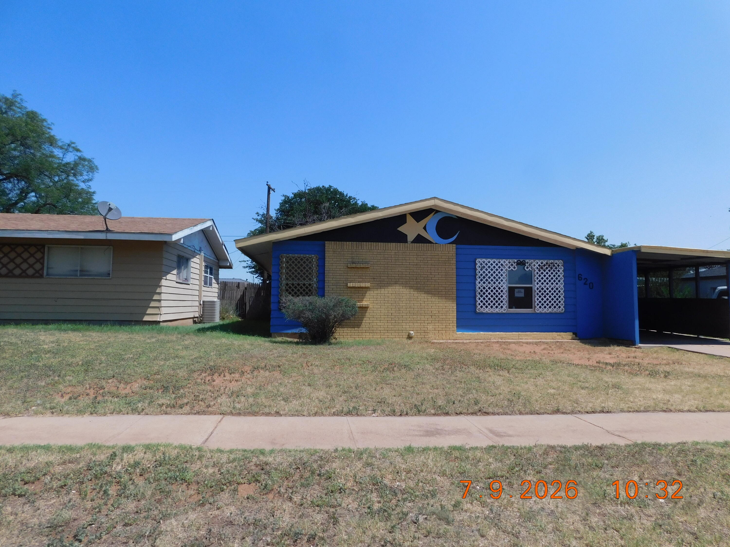 620 W 18th Street, Clovis, NM 88101