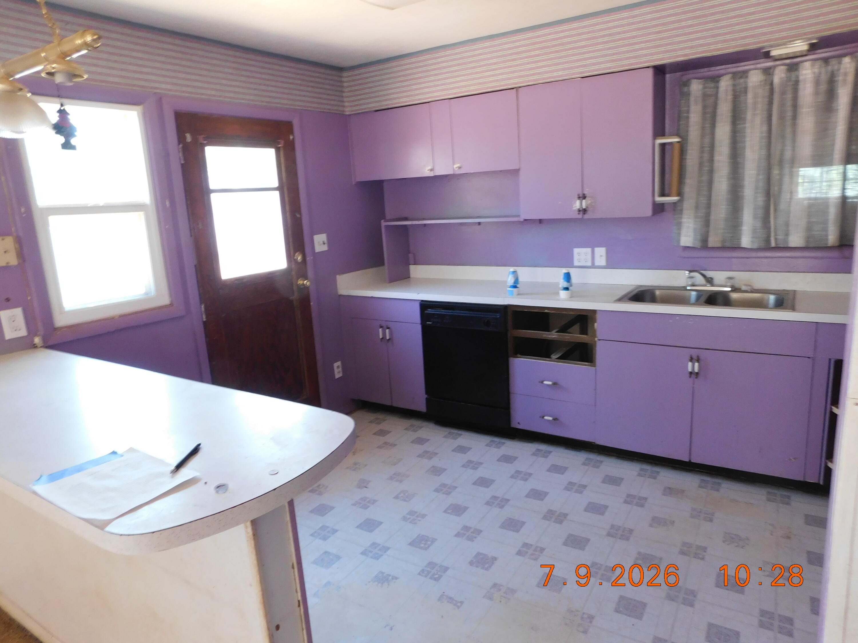 Photo 8 — 620 W 18th Street
