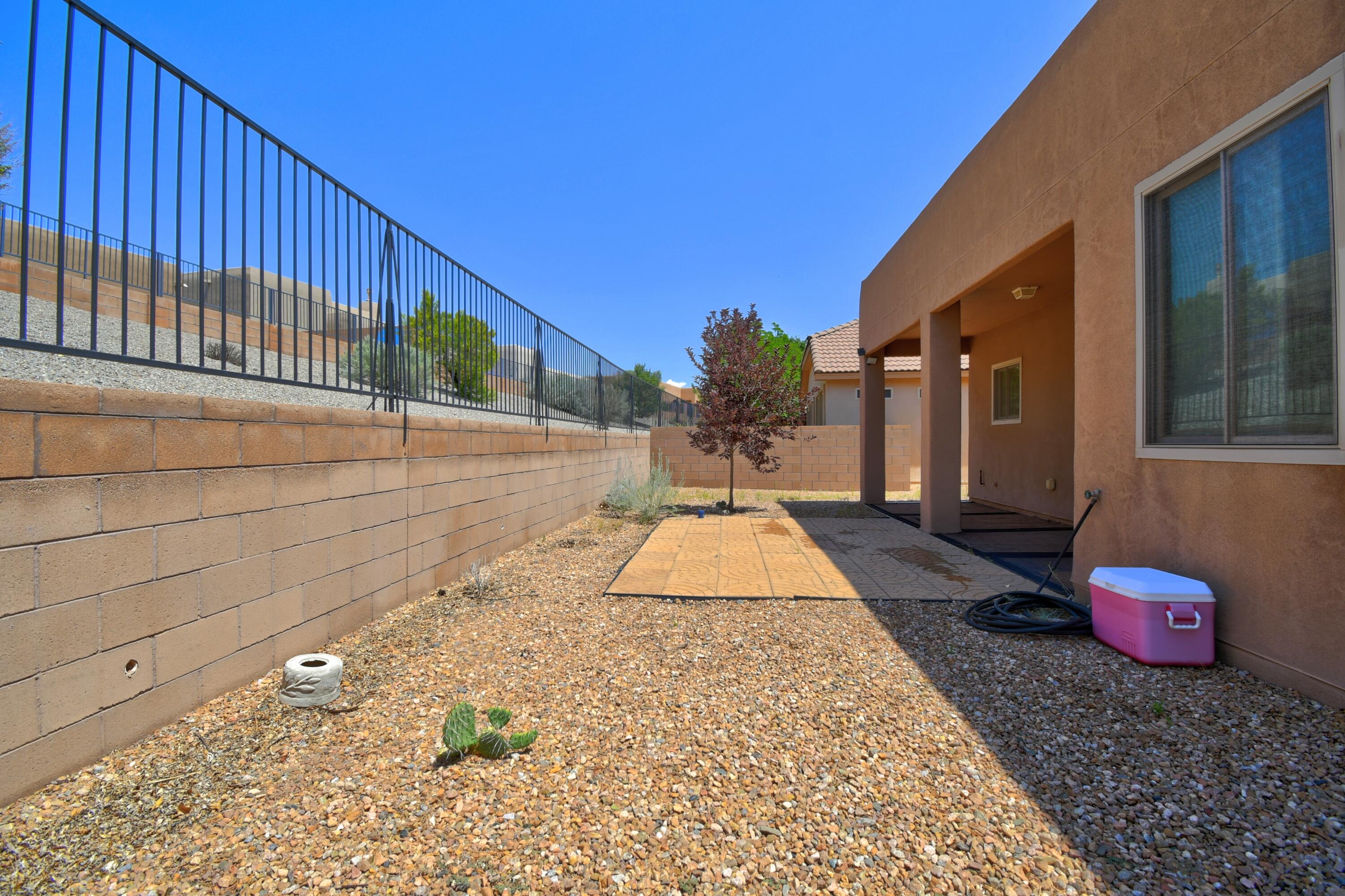Photo 19 — 931 Desert Willow Court