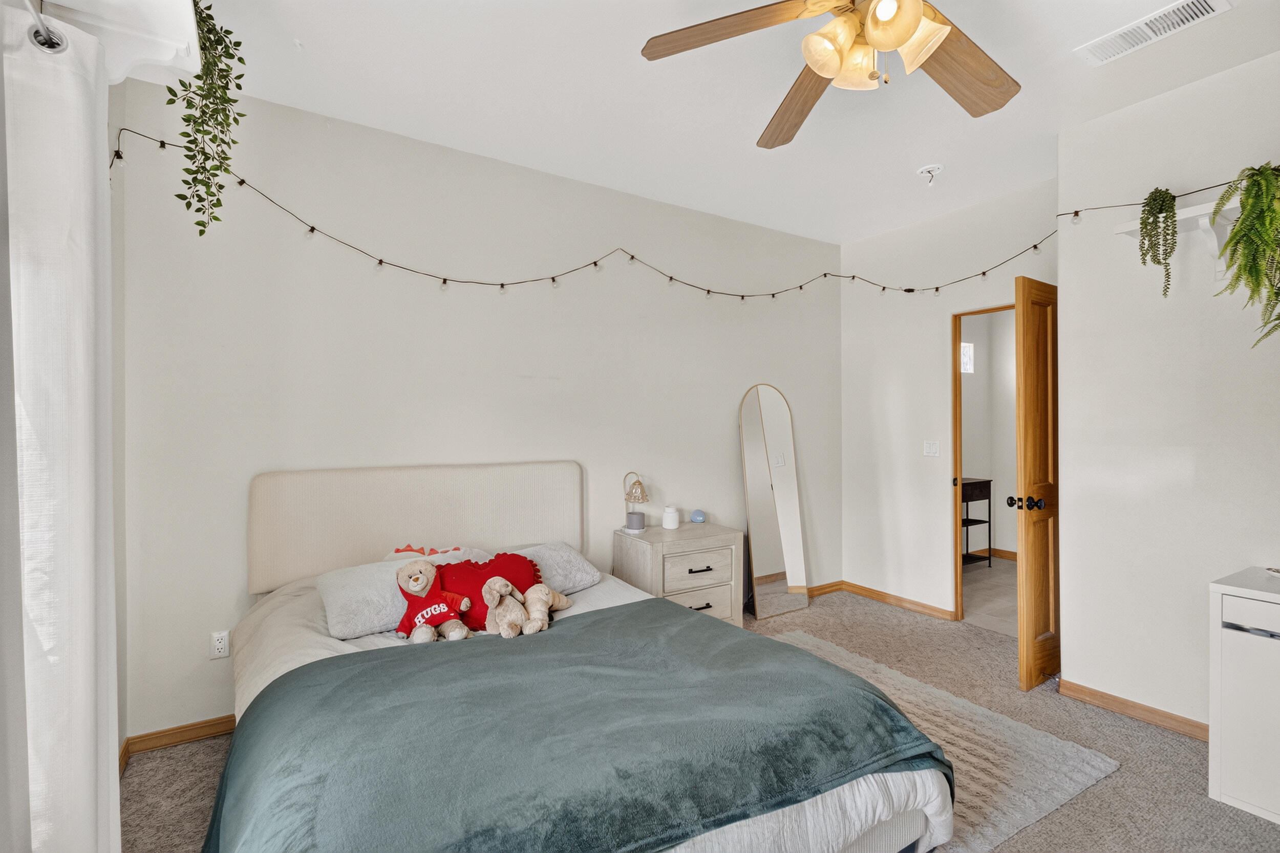 Photo 3 — 4625 Arlington Avenue NW
