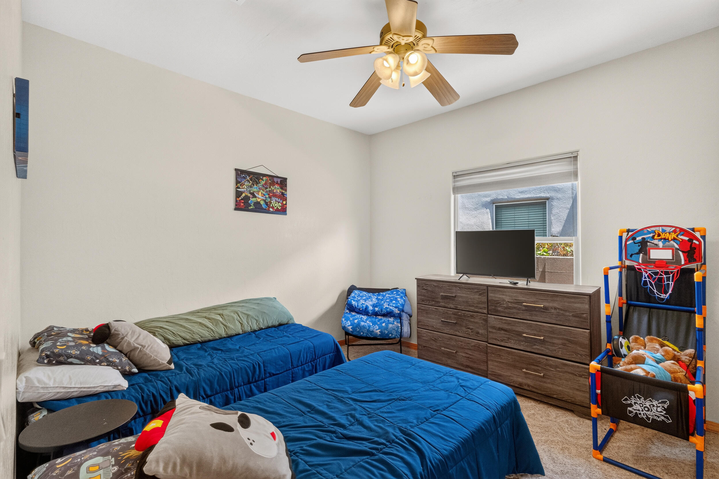 Photo 5 — 4625 Arlington Avenue NW