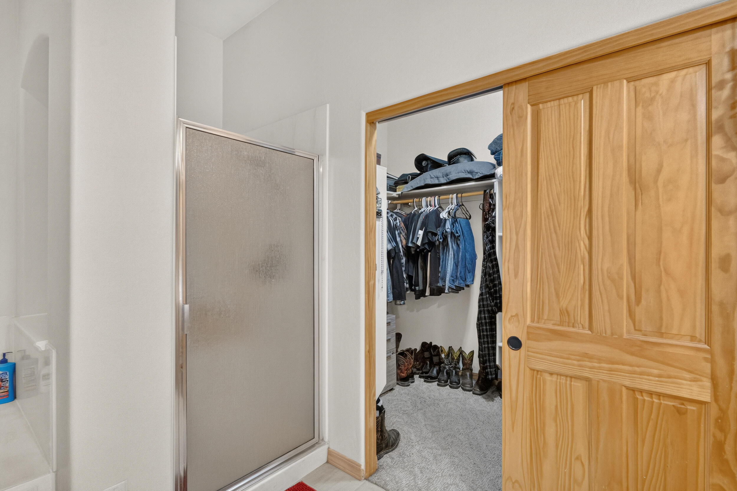 Photo 6 — 4625 Arlington Avenue NW