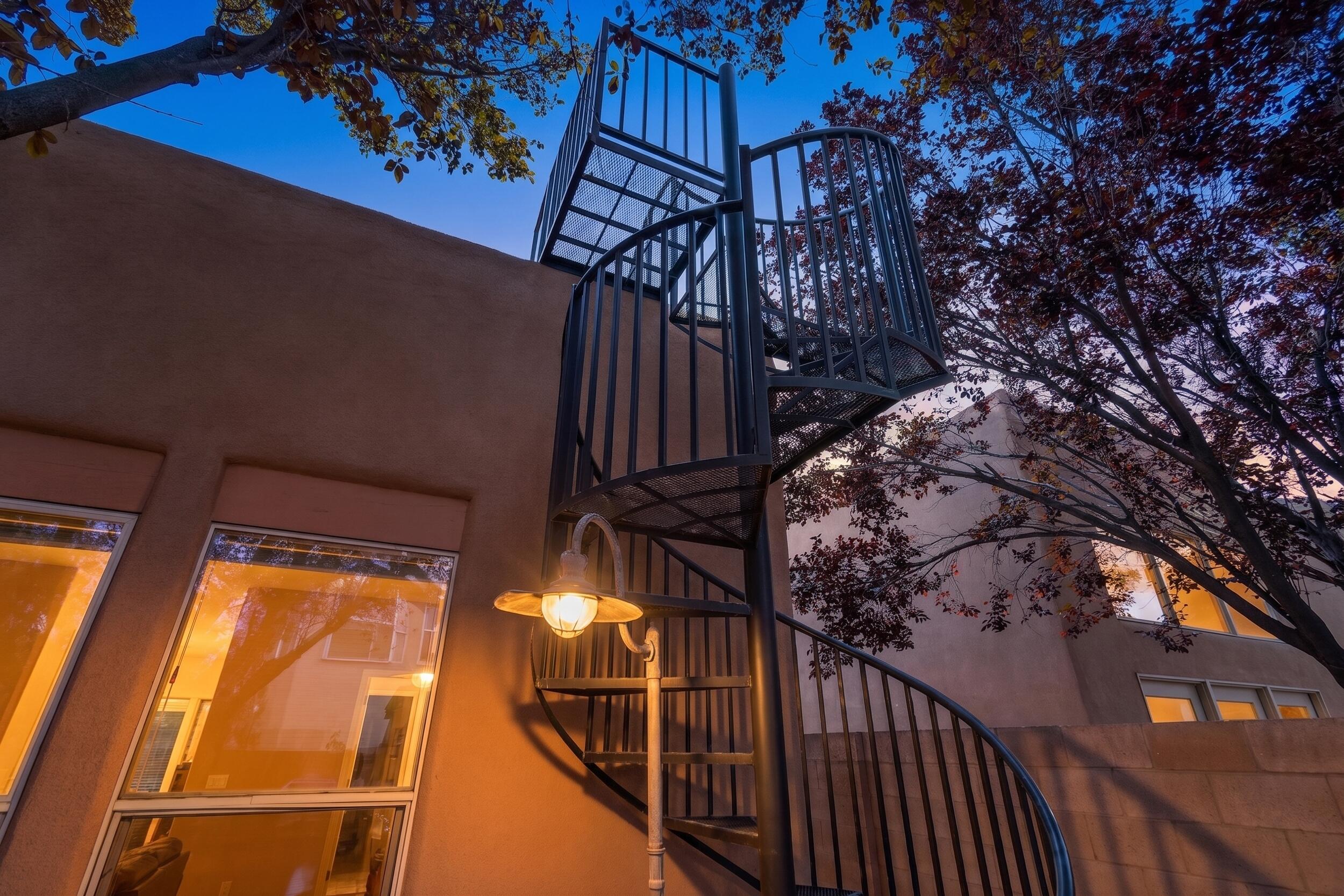 Photo 18 — 4625 Arlington Avenue NW