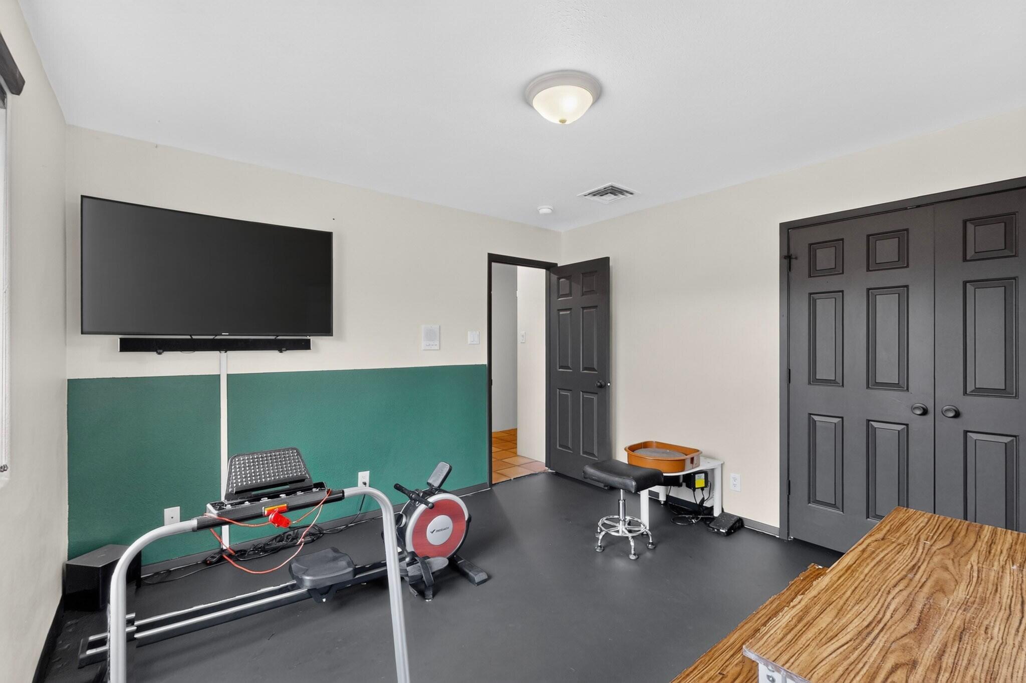 Photo 6 — 5105 Cascade Place NW
