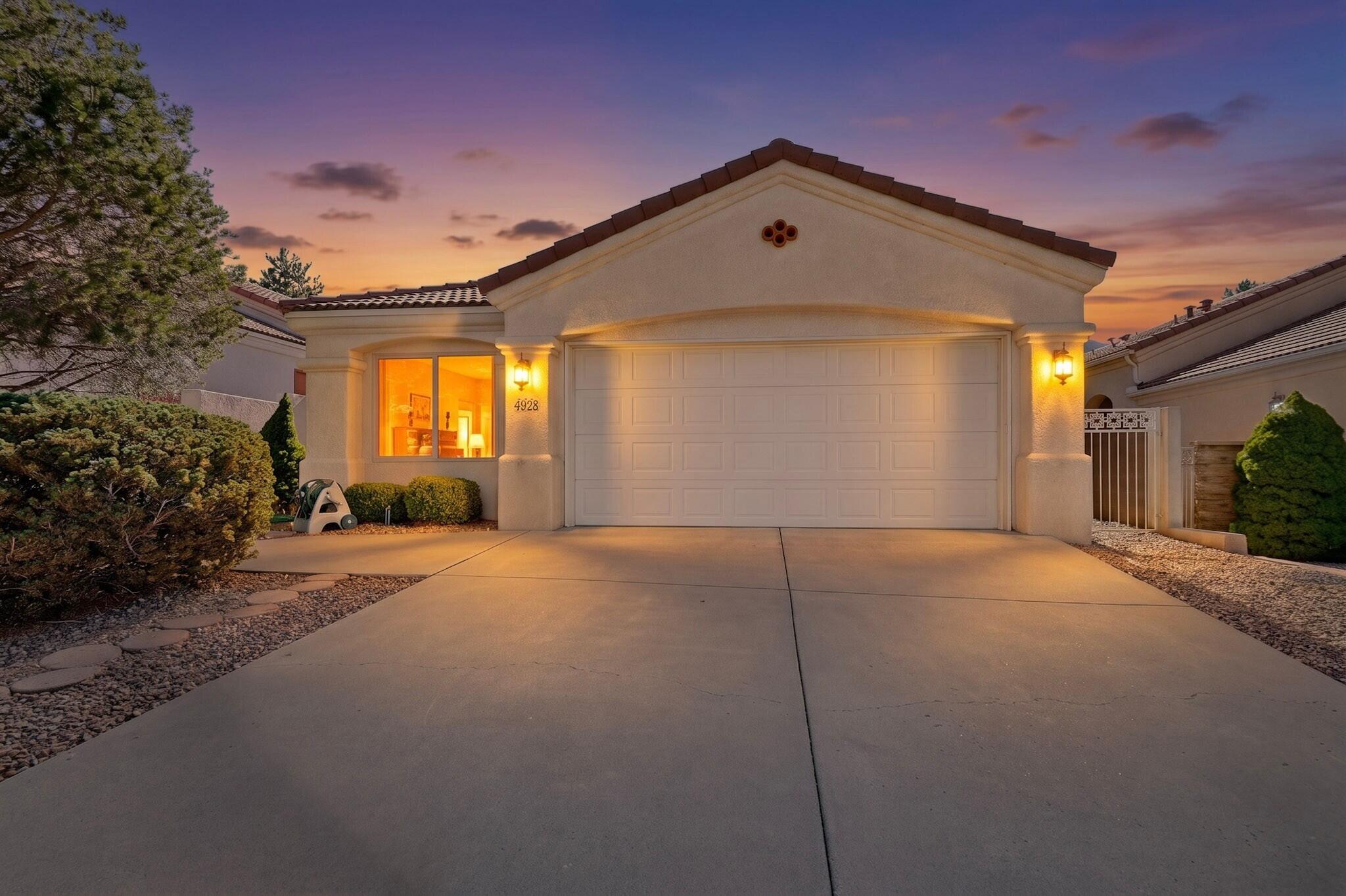 4928 Skyline View Court NE