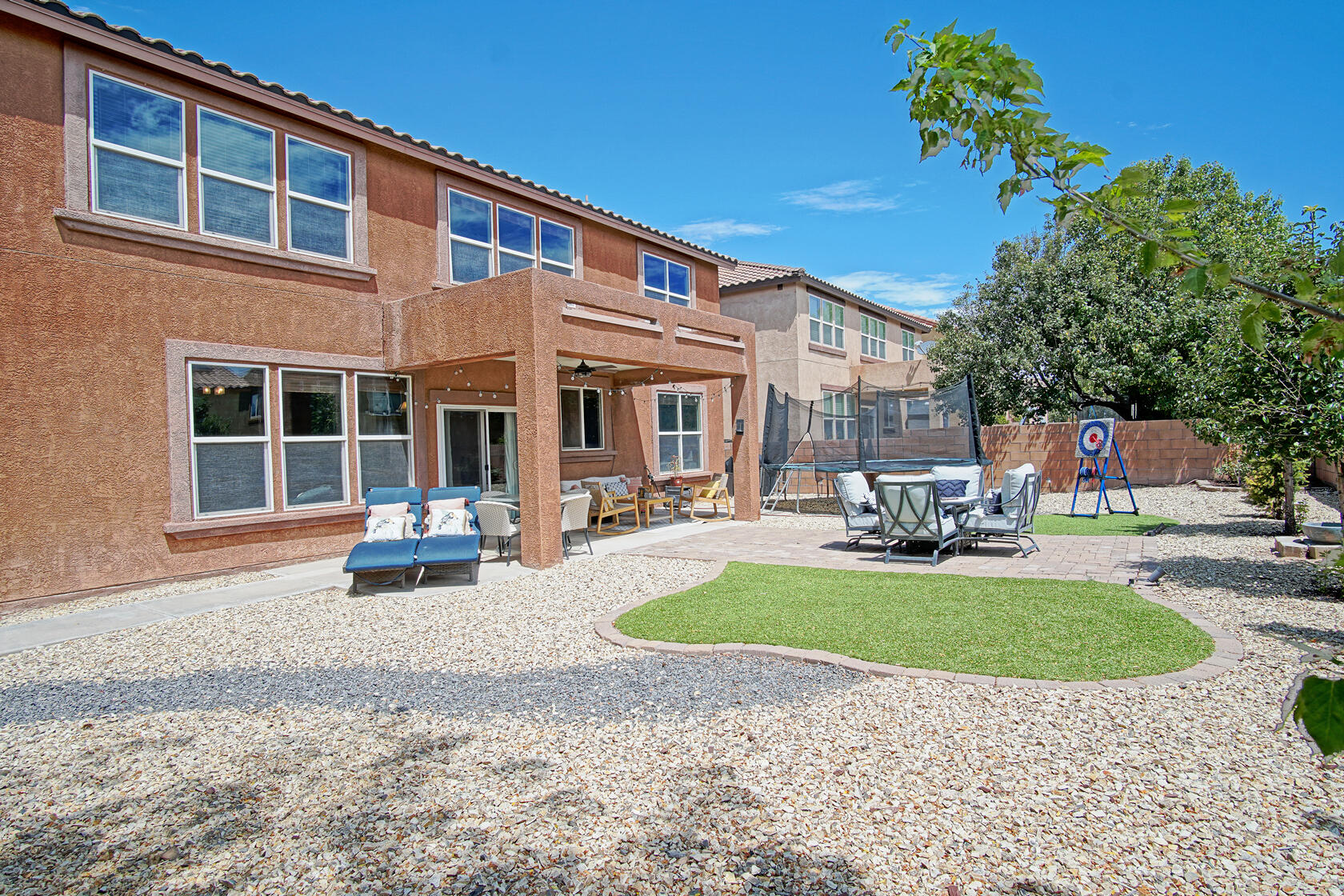 Photo 13 — 101 Paseo Vista Loop NE