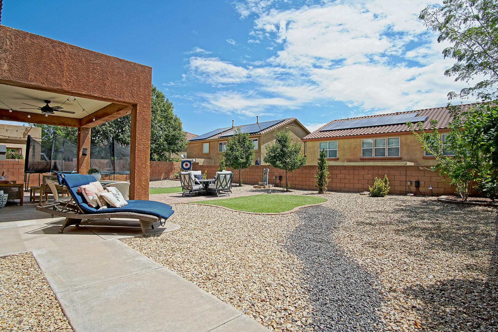 Photo 12 — 101 Paseo Vista Loop NE