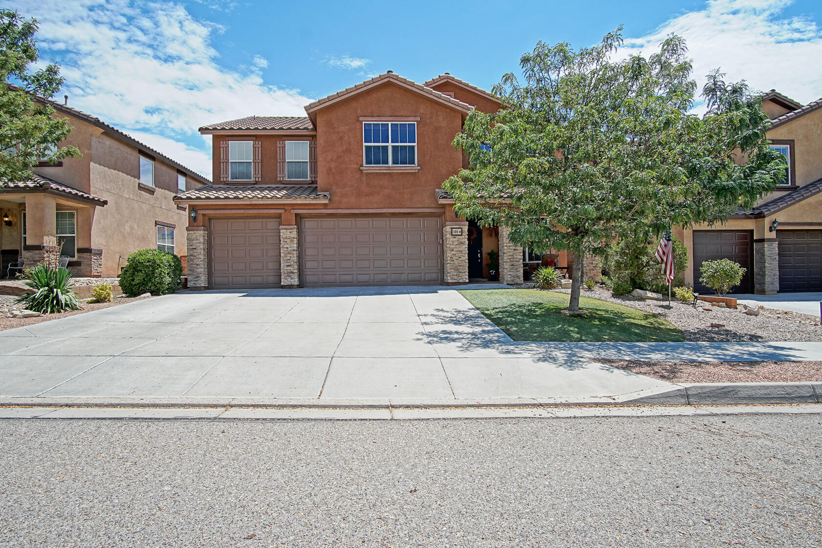 Photo 3 — 101 Paseo Vista Loop NE