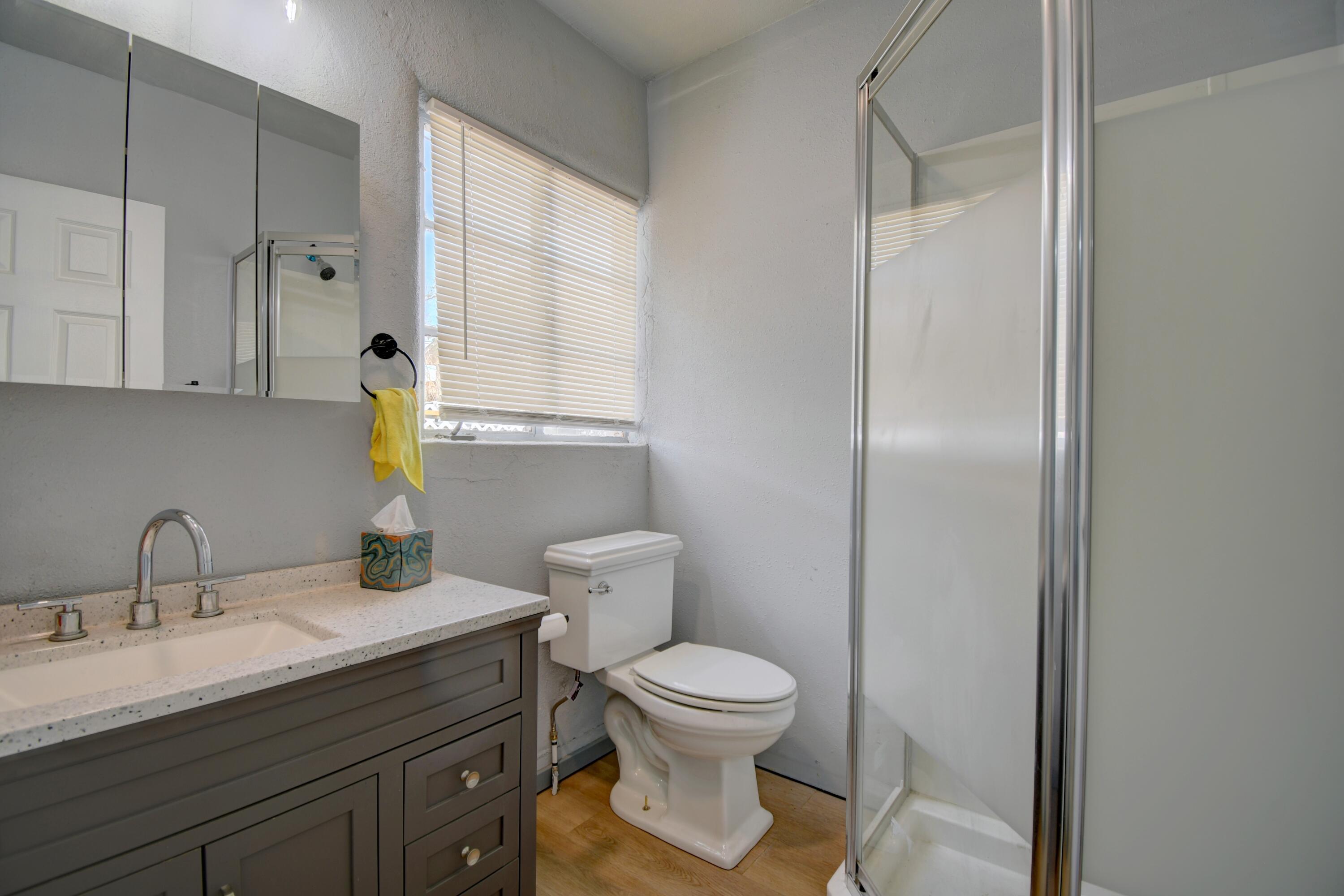 Photo 8 — 2708 Monroe Street NE