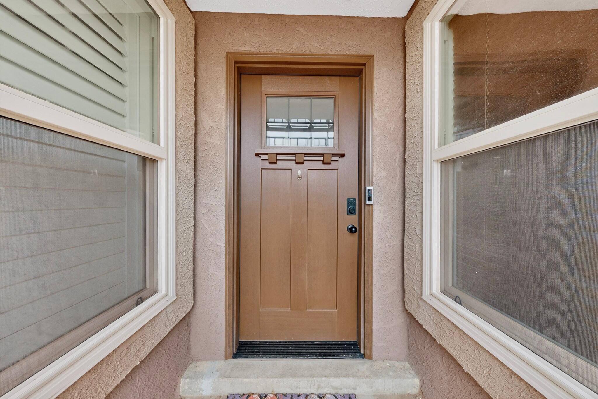 Photo 4 — 9663 De Vargas Loop NE