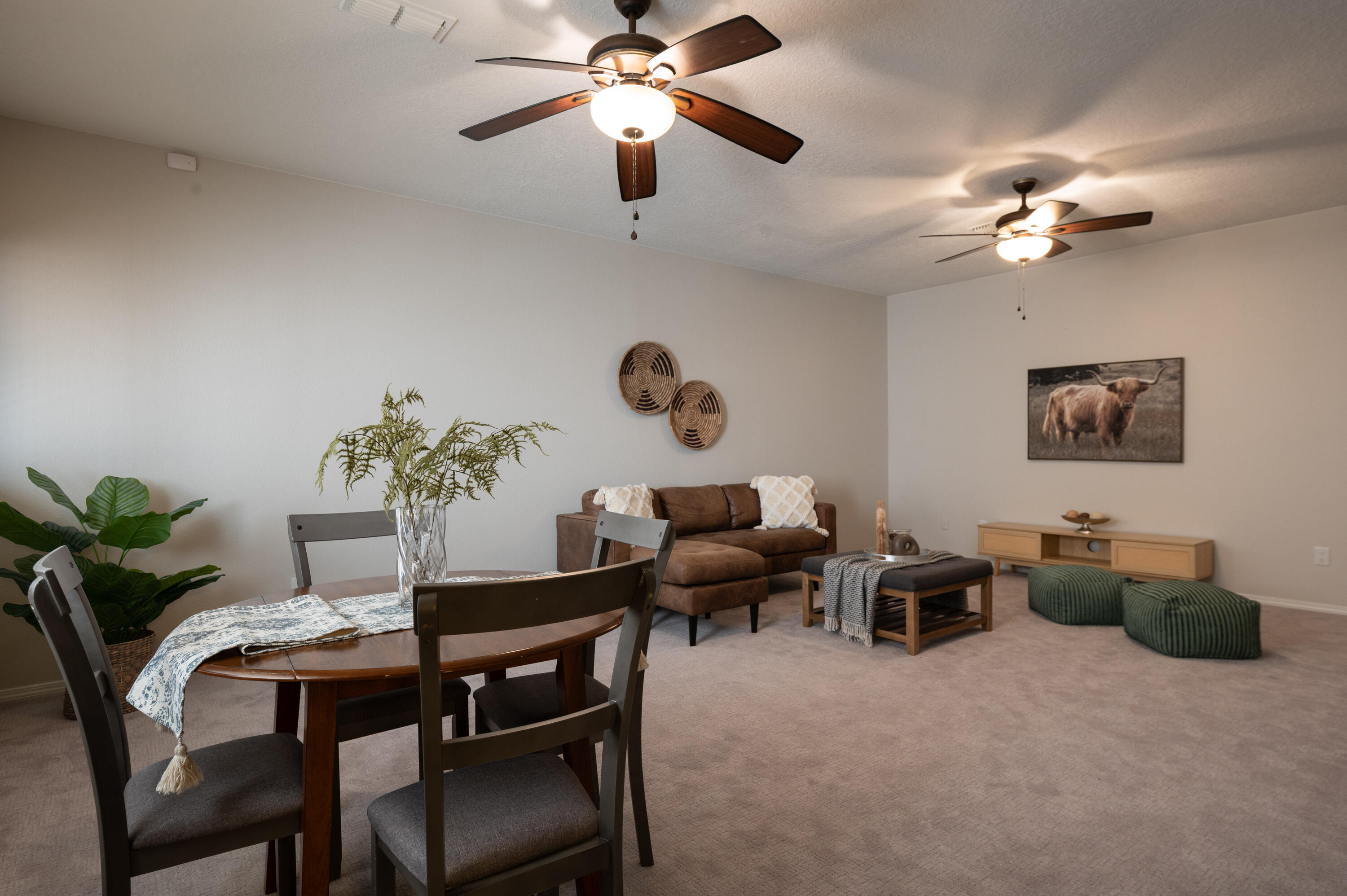 Photo 4 — 7105 Alexandria Drive NE