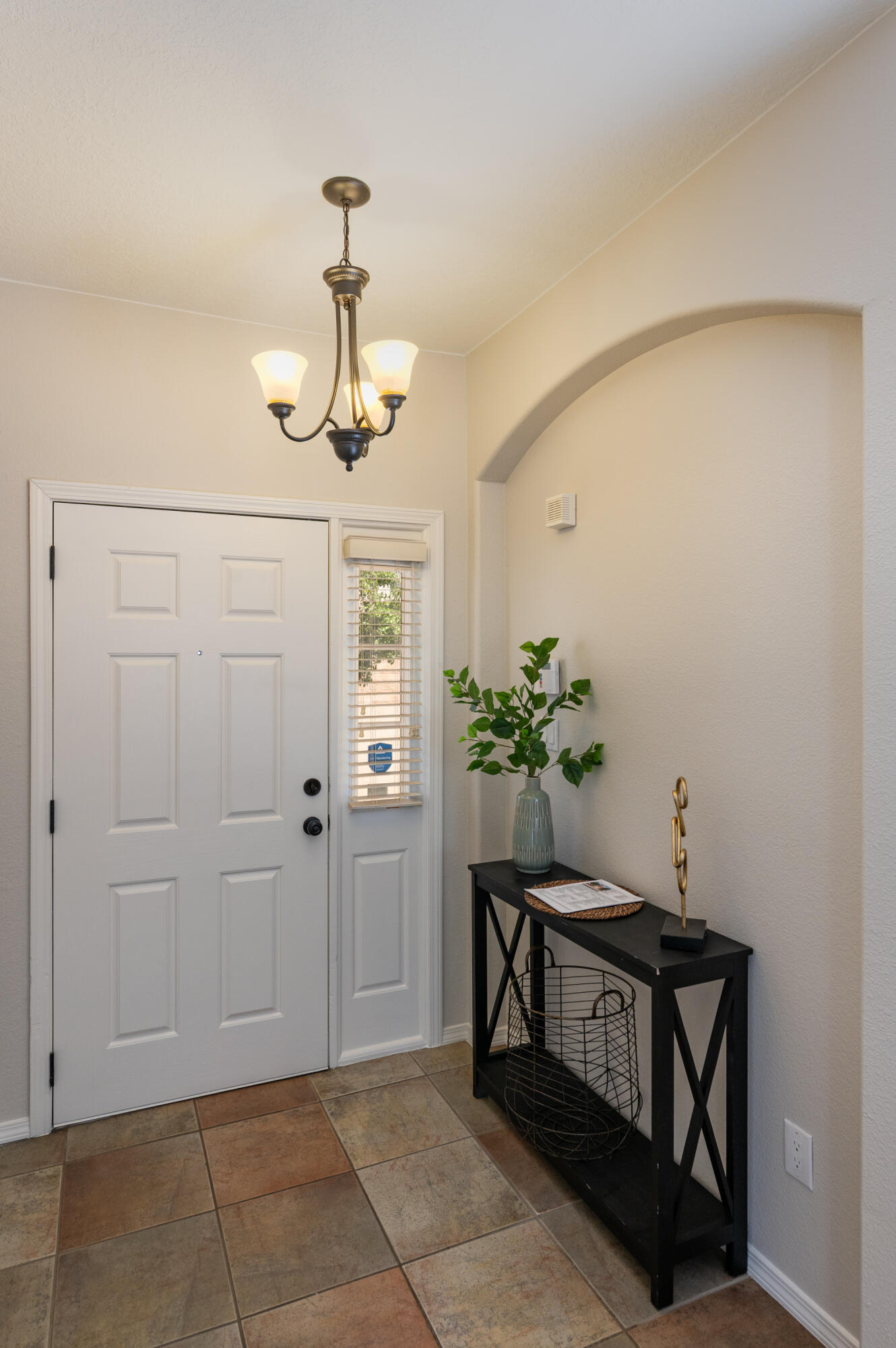 Photo 20 — 7105 Alexandria Drive NE