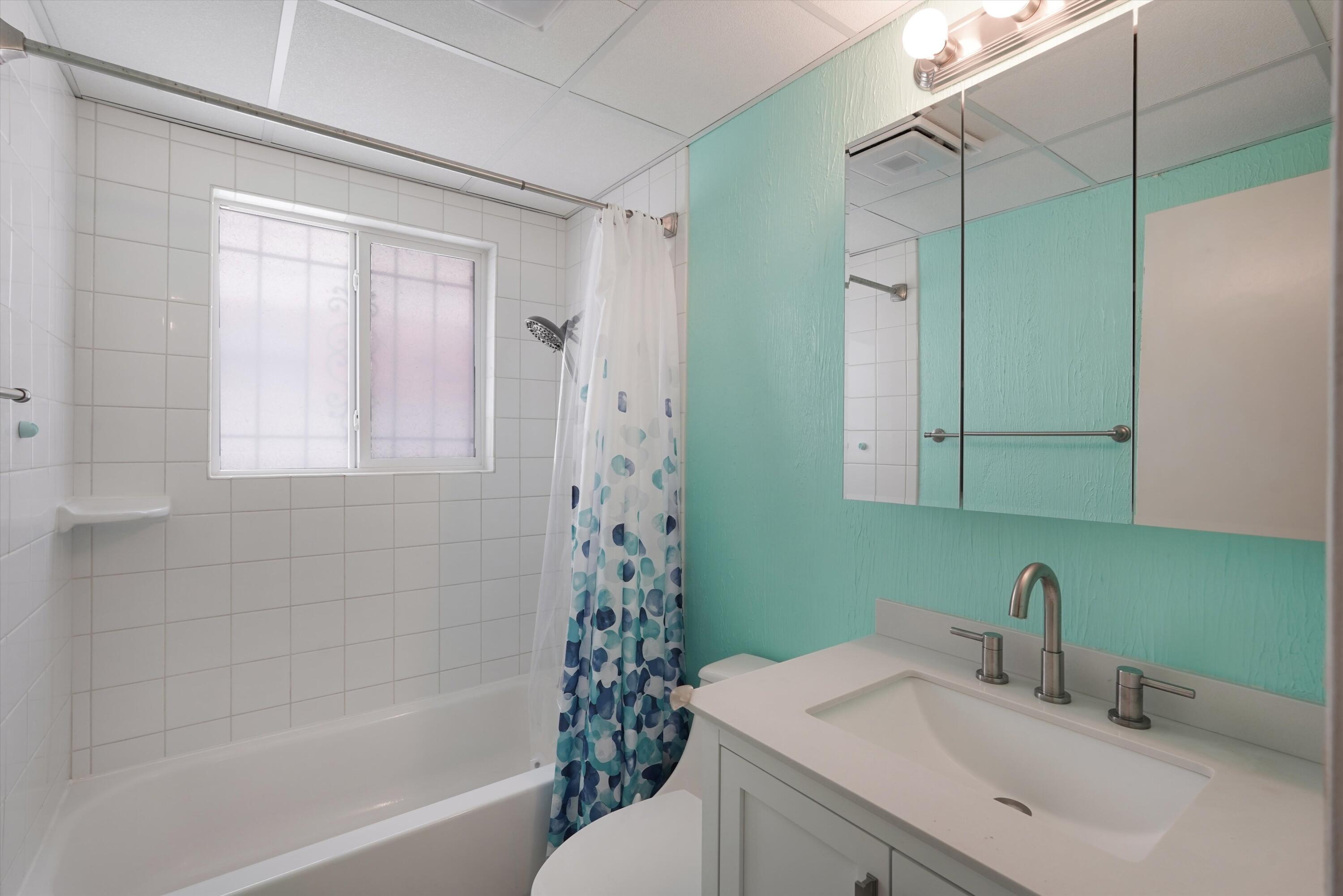 Photo 16 — 3716 General Stilwell Street NE