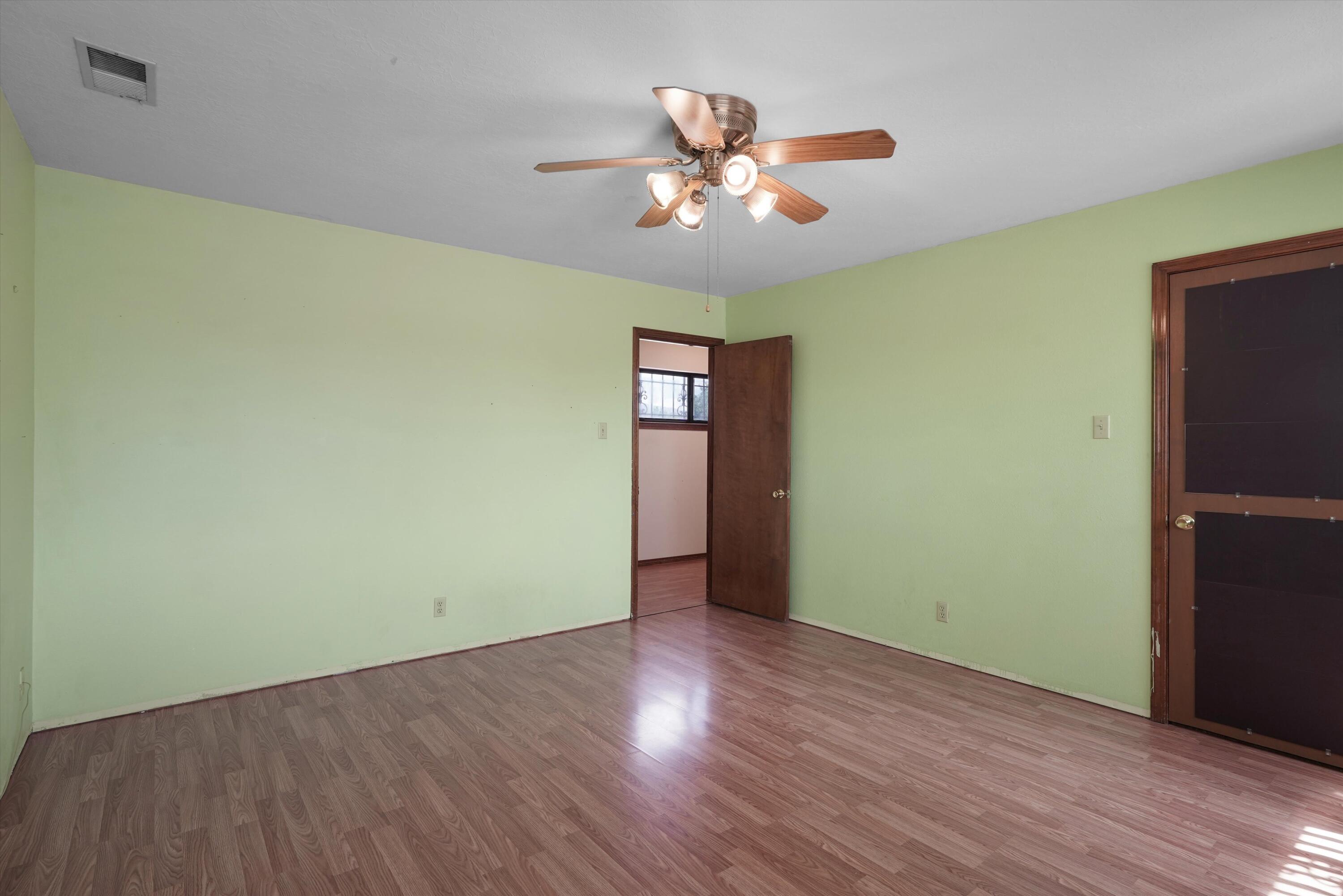 Photo 9 — 3716 General Stilwell Street NE