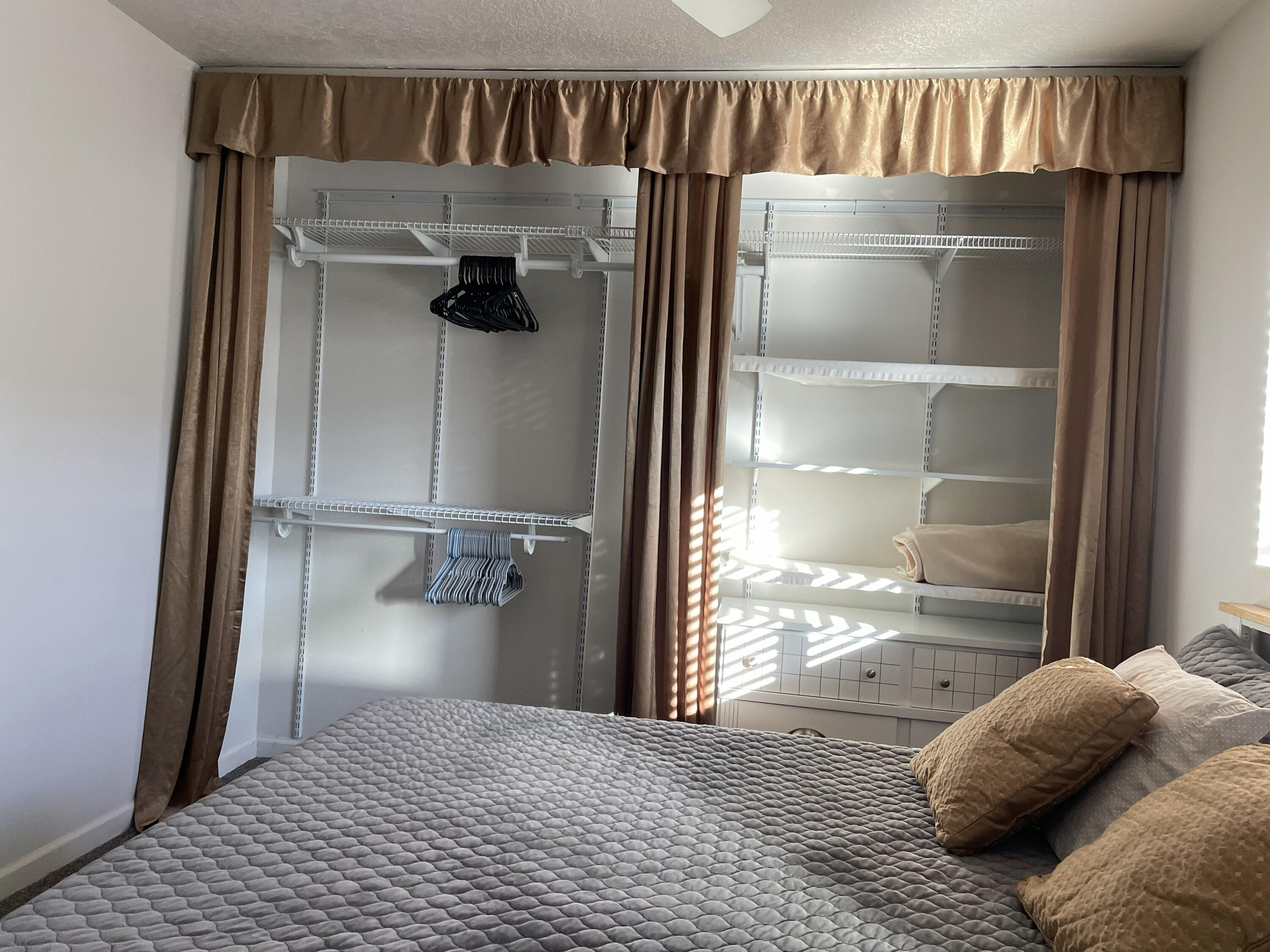 Photo 3 — 1816 Stanford Drive SE