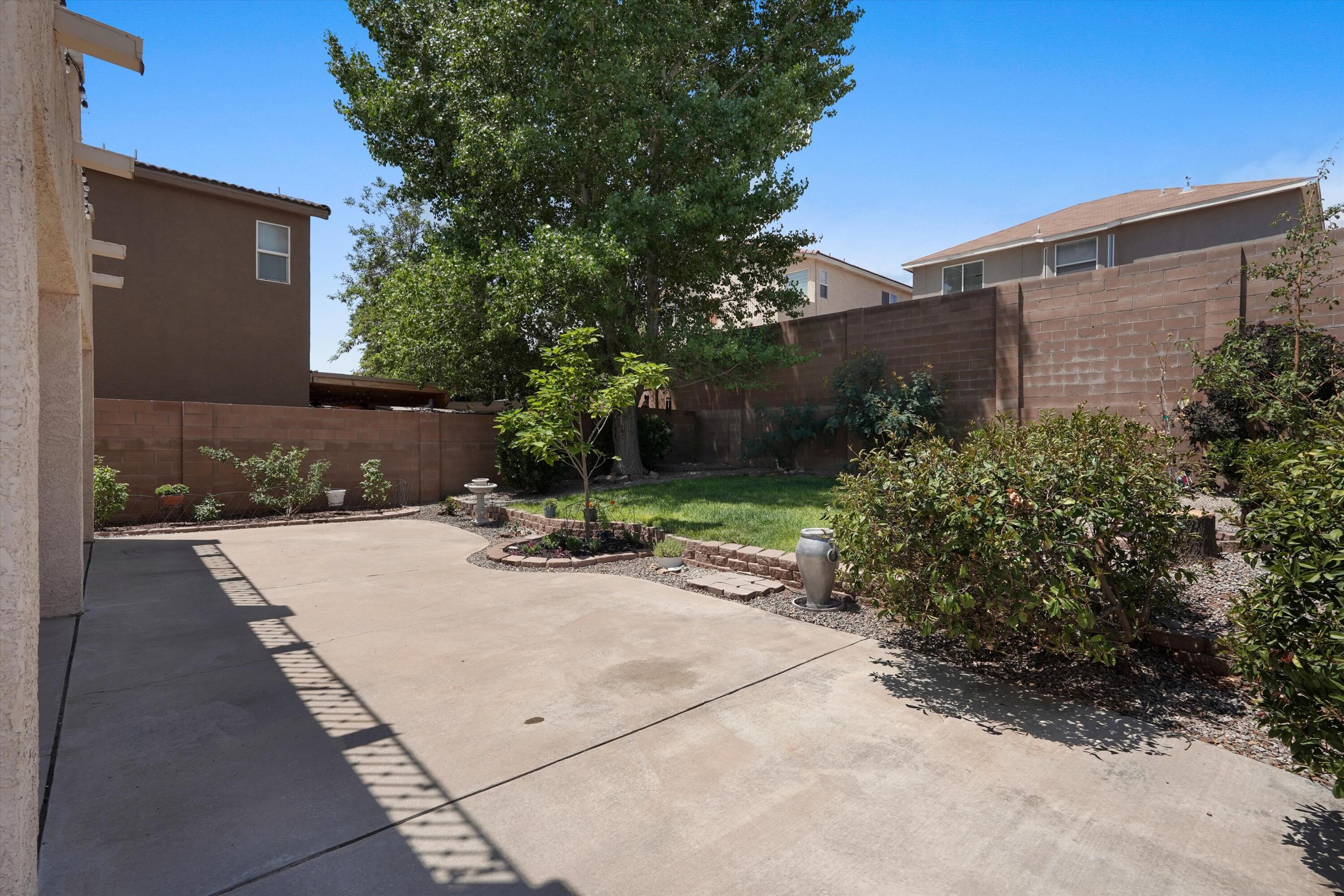 Photo 10 — 10919 Dream Weaver Drive NW