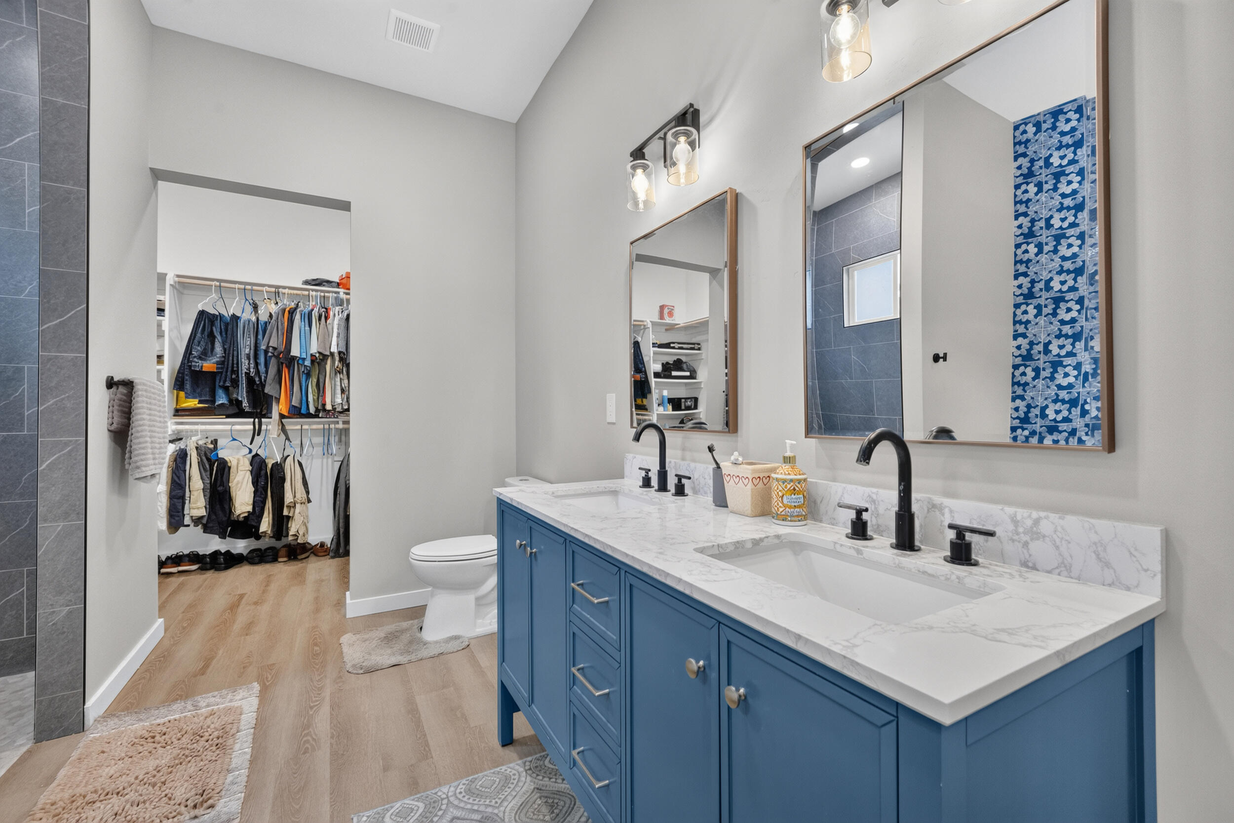 Photo 13 — 436 Dennis Court NE