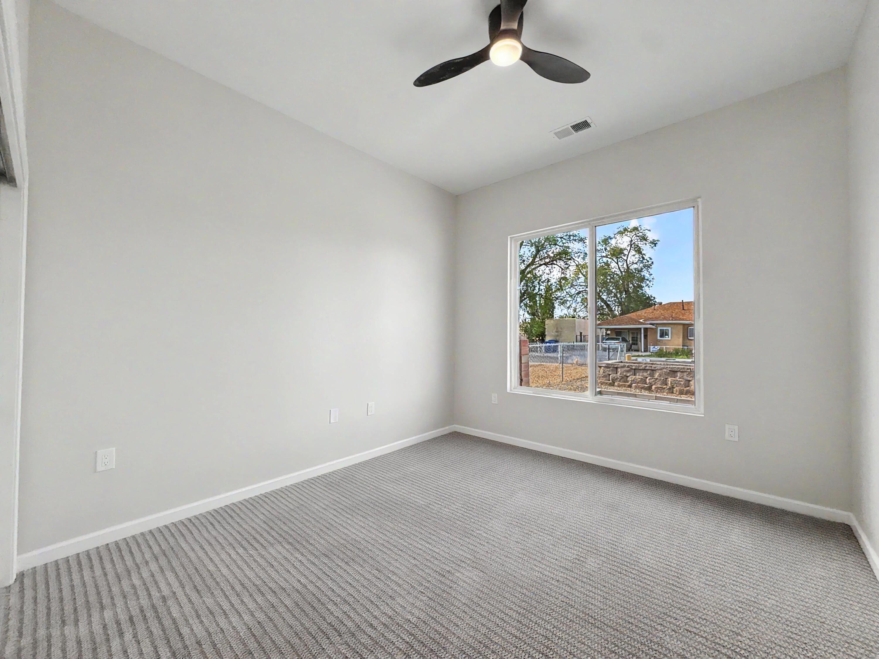 Photo 4 — 1321 Van Cleave Road NW