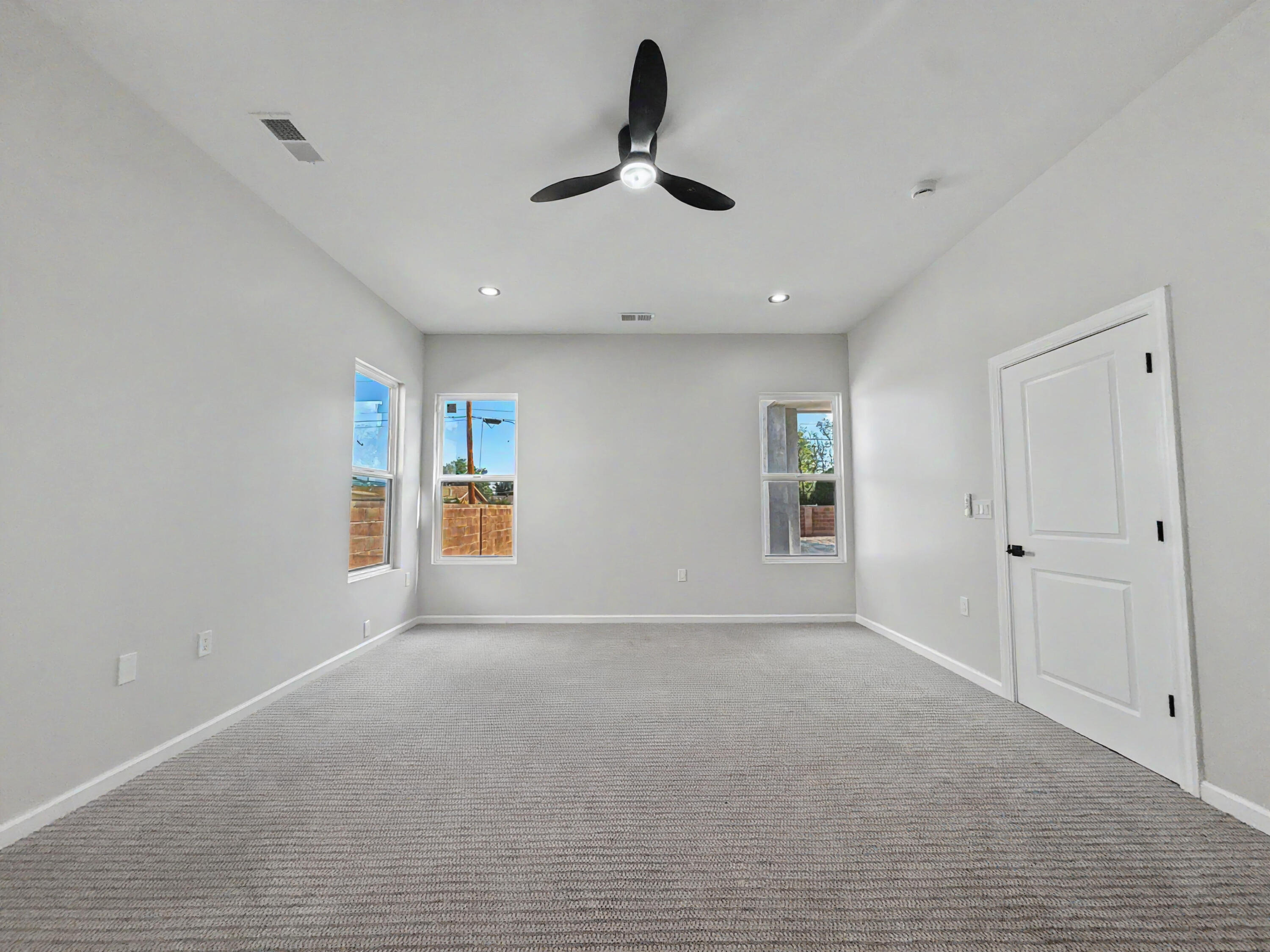 Photo 2 — 1321 Van Cleave Road NW