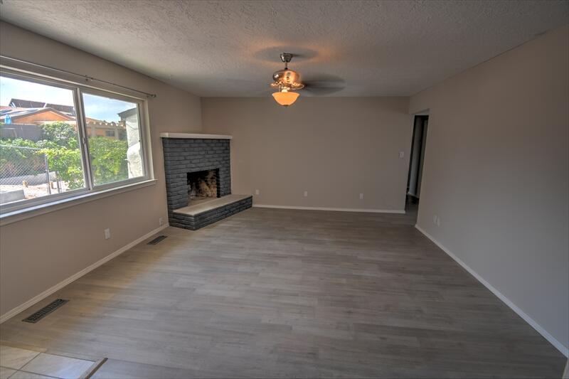 Photo 8 — 12452 Towner Avenue NE