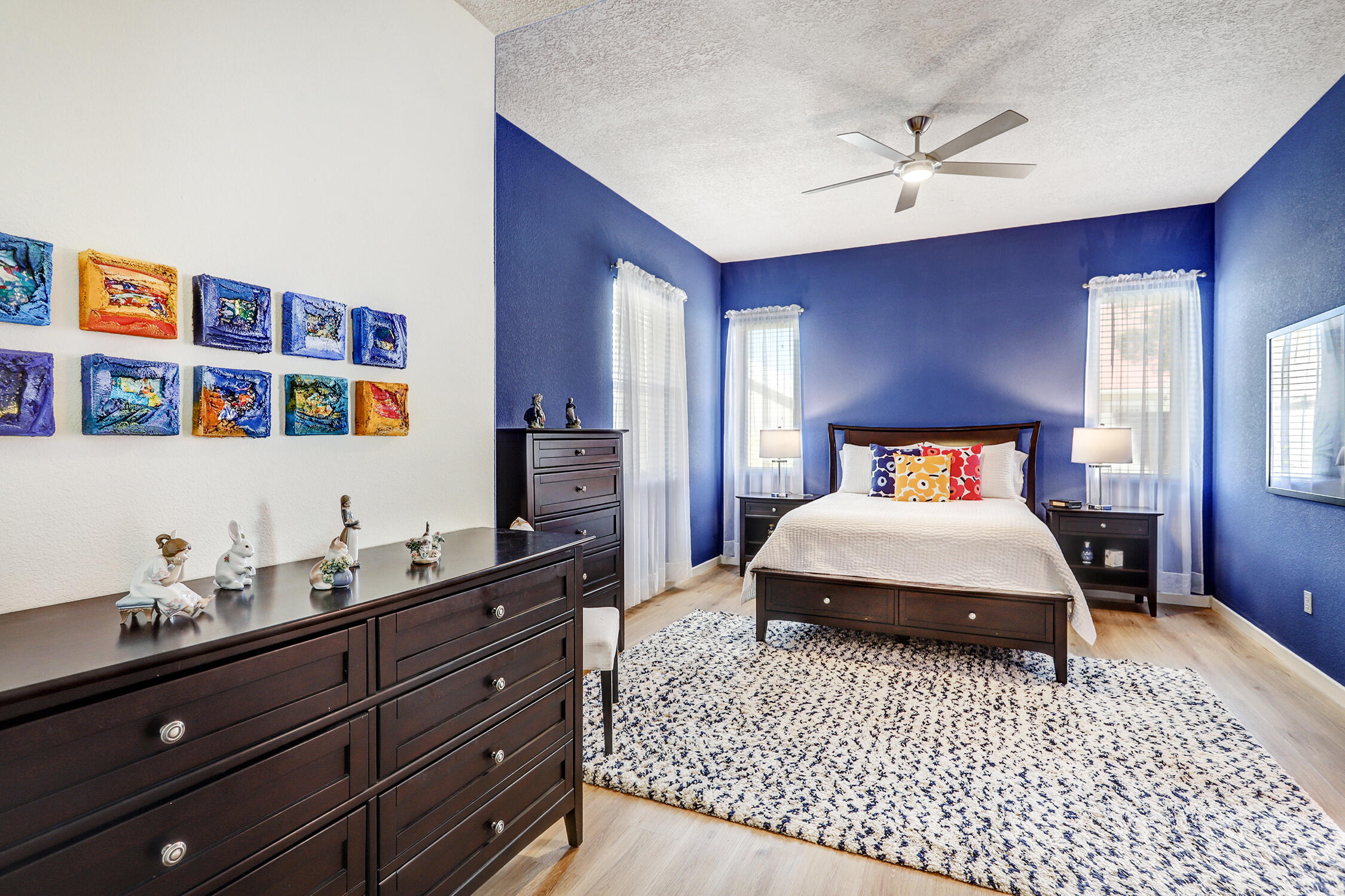 Photo 19 — 556 Minturn Court NE