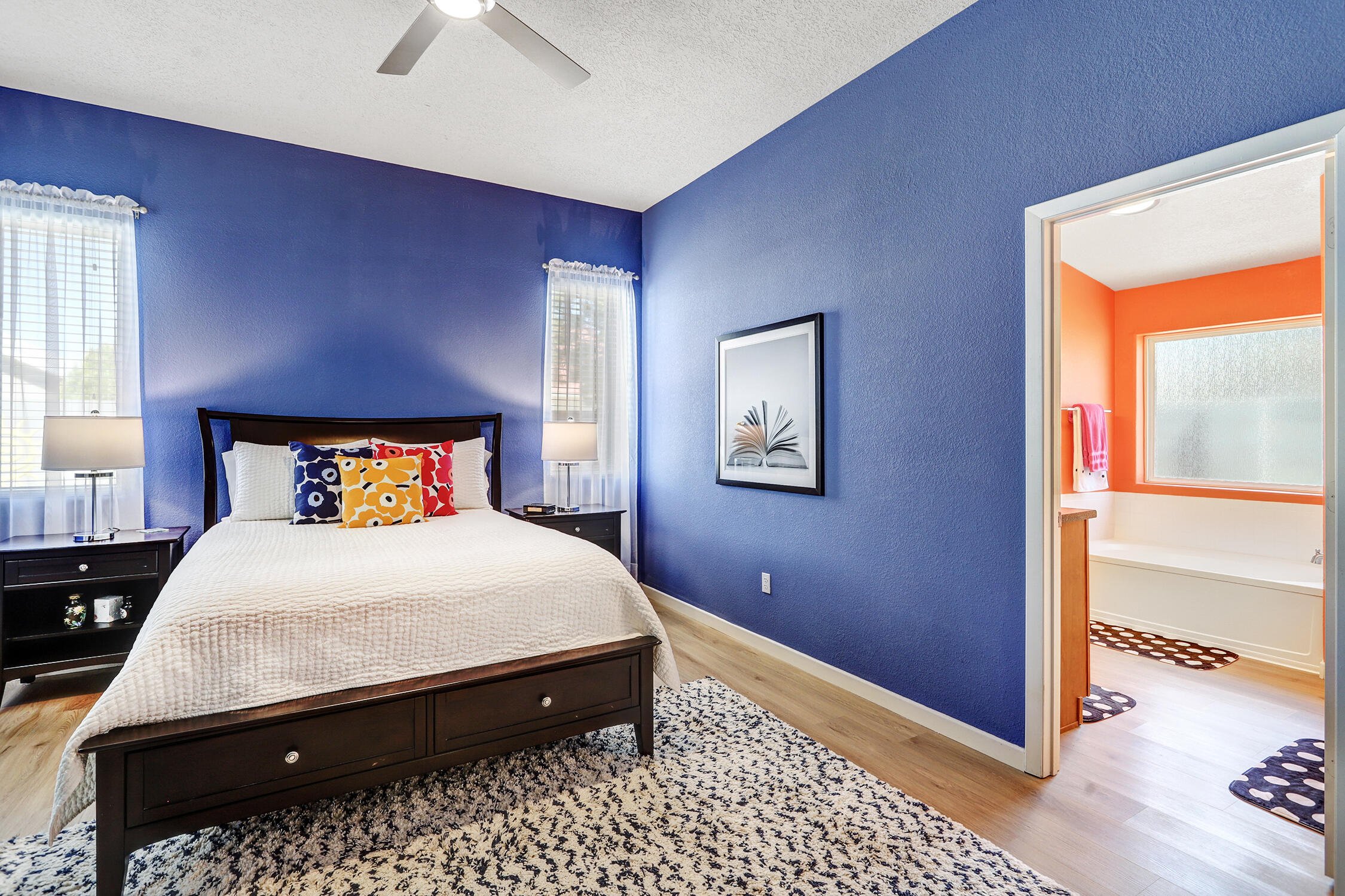Photo 17 — 556 Minturn Court NE
