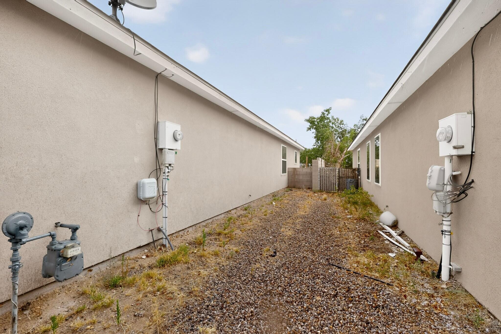 Photo 4 — 1840 Shadowcast Drive SW
