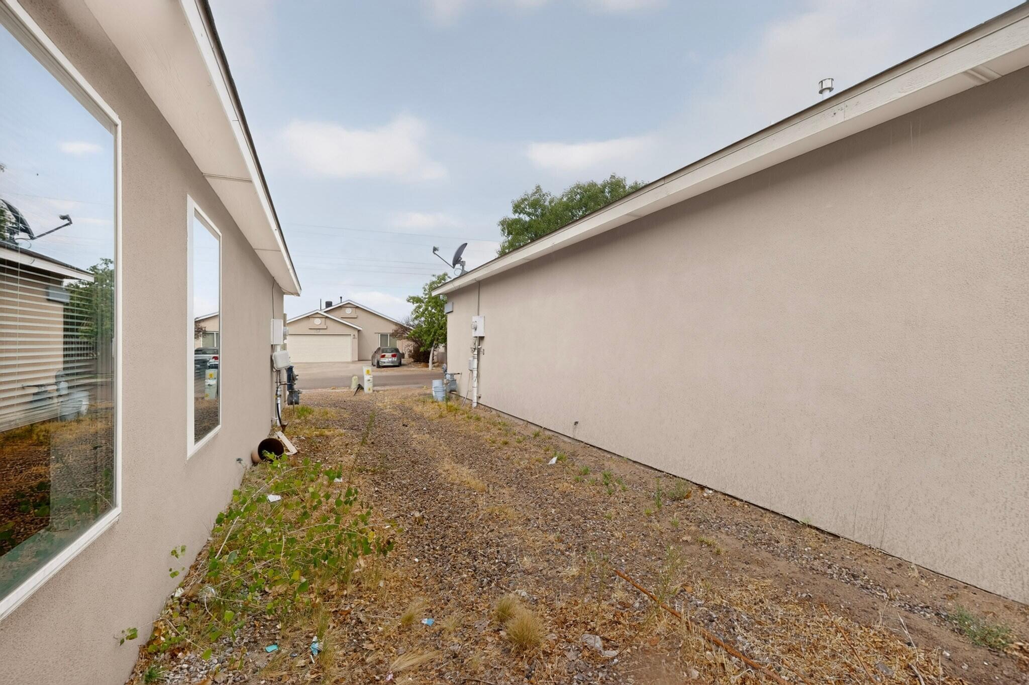 Photo 3 — 1840 Shadowcast Drive SW