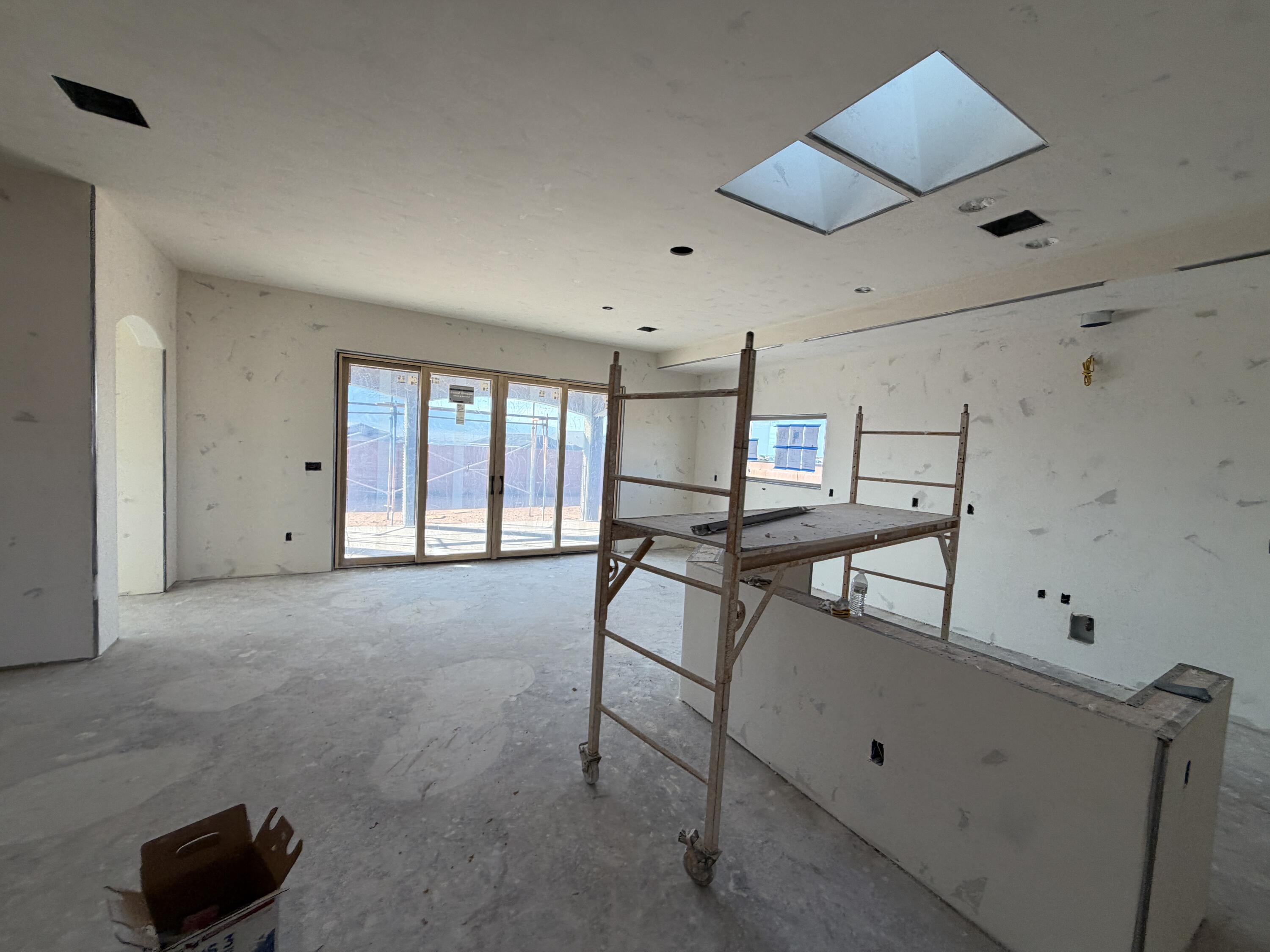 Photo 5 — 4101 Mountain Trail Lane NE