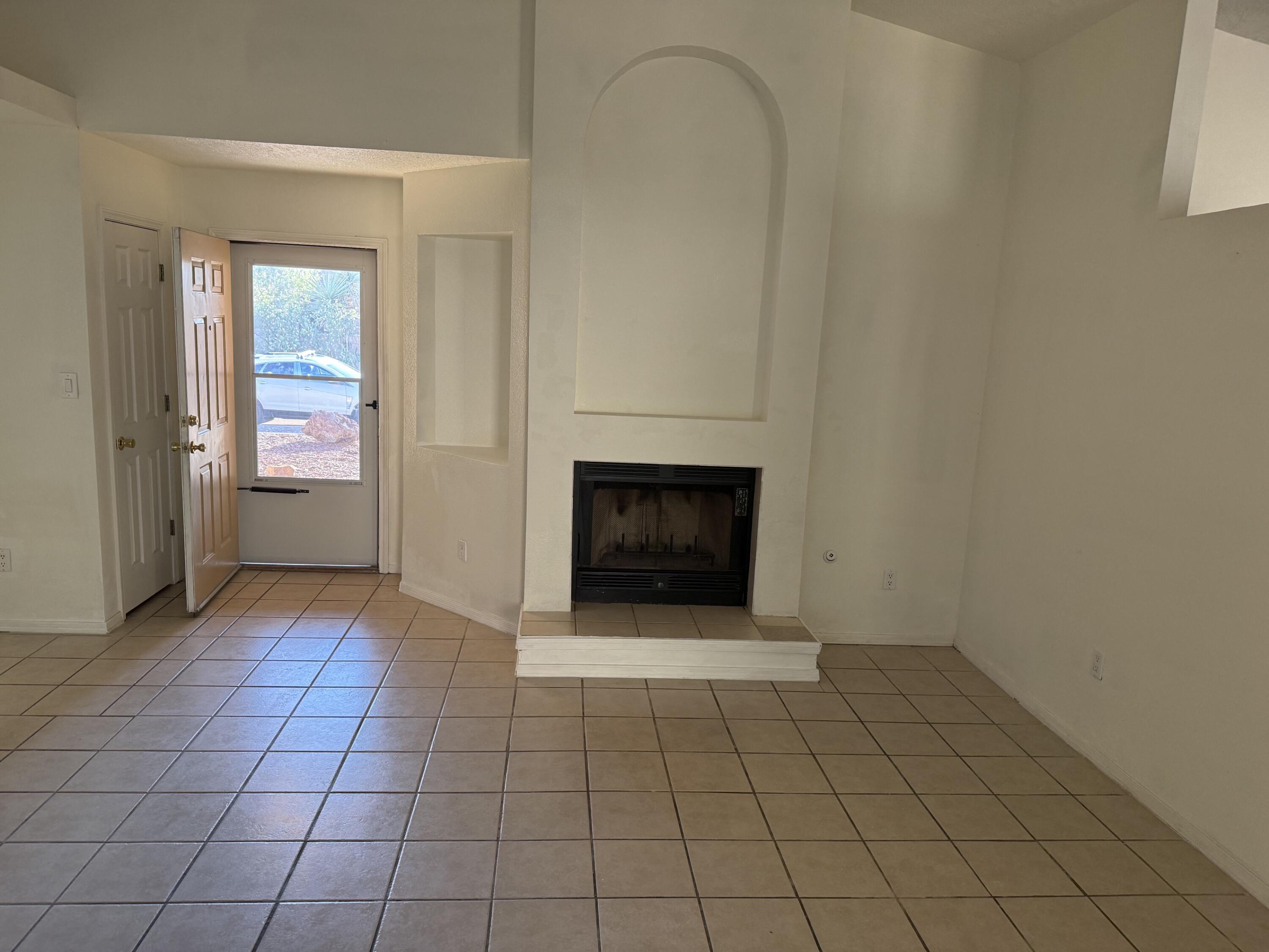 Photo 15 — 4300 Bryan Avenue NW