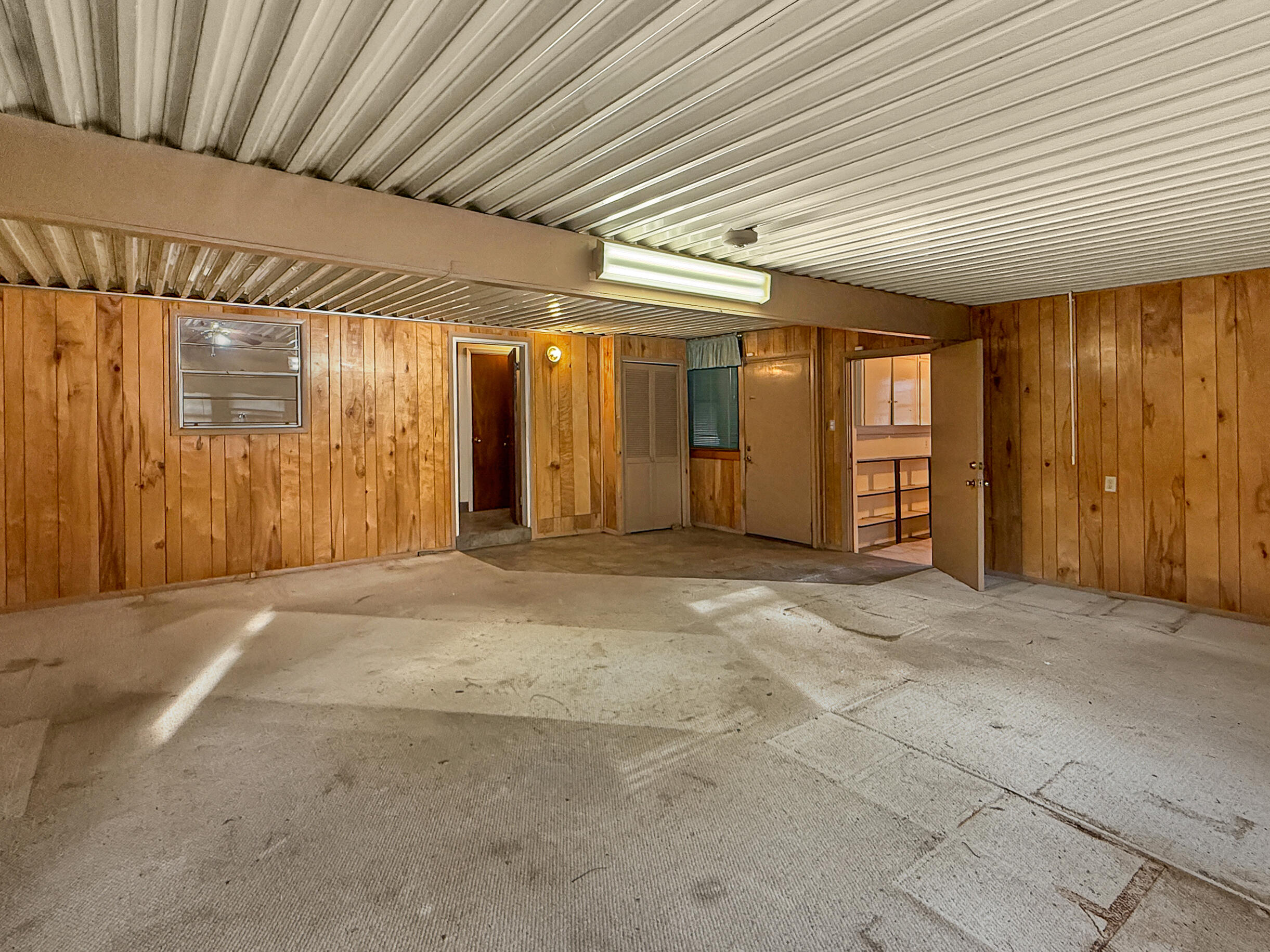 Photo 9 — 621 Campana Drive