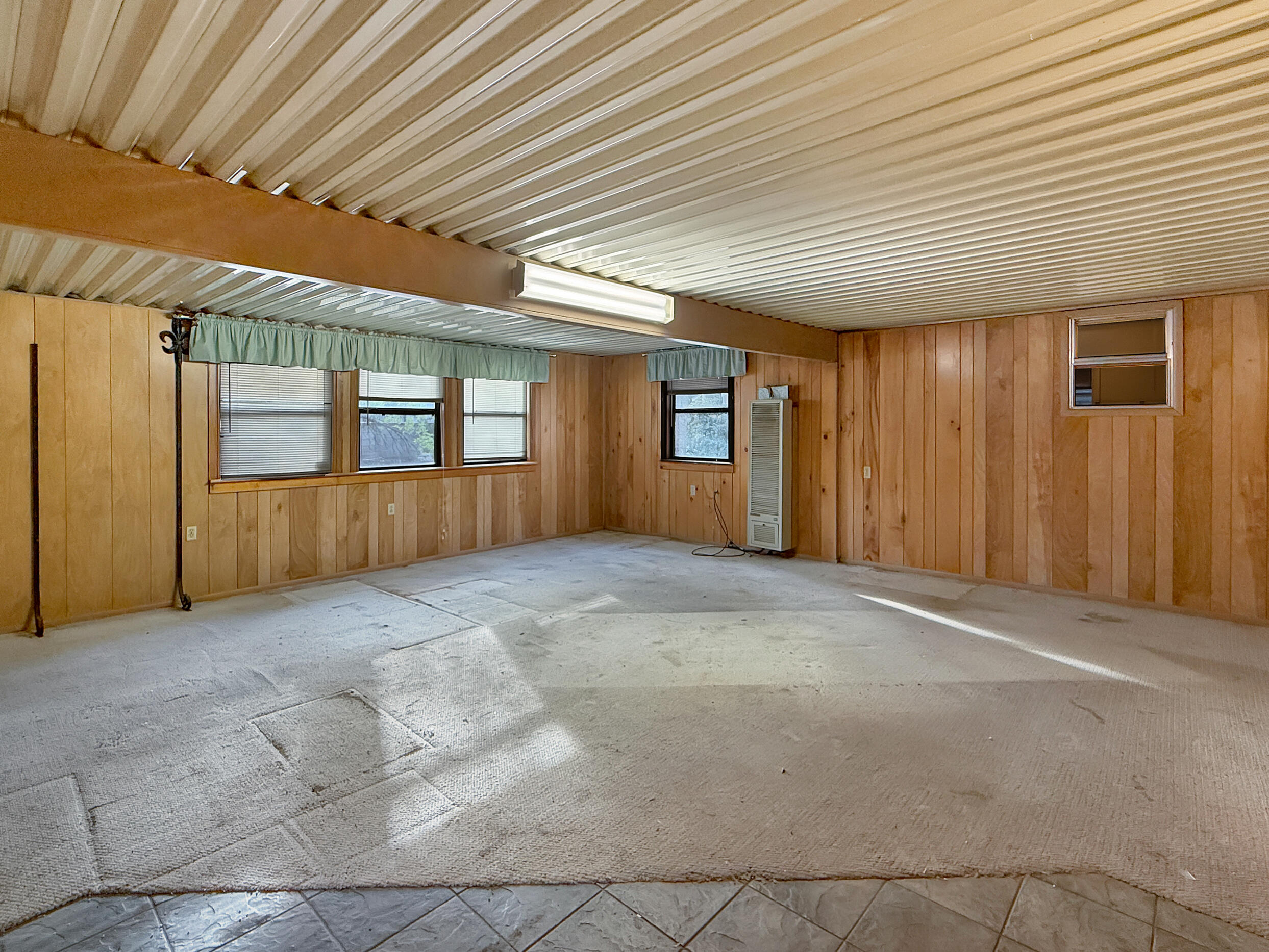 Photo 8 — 621 Campana Drive