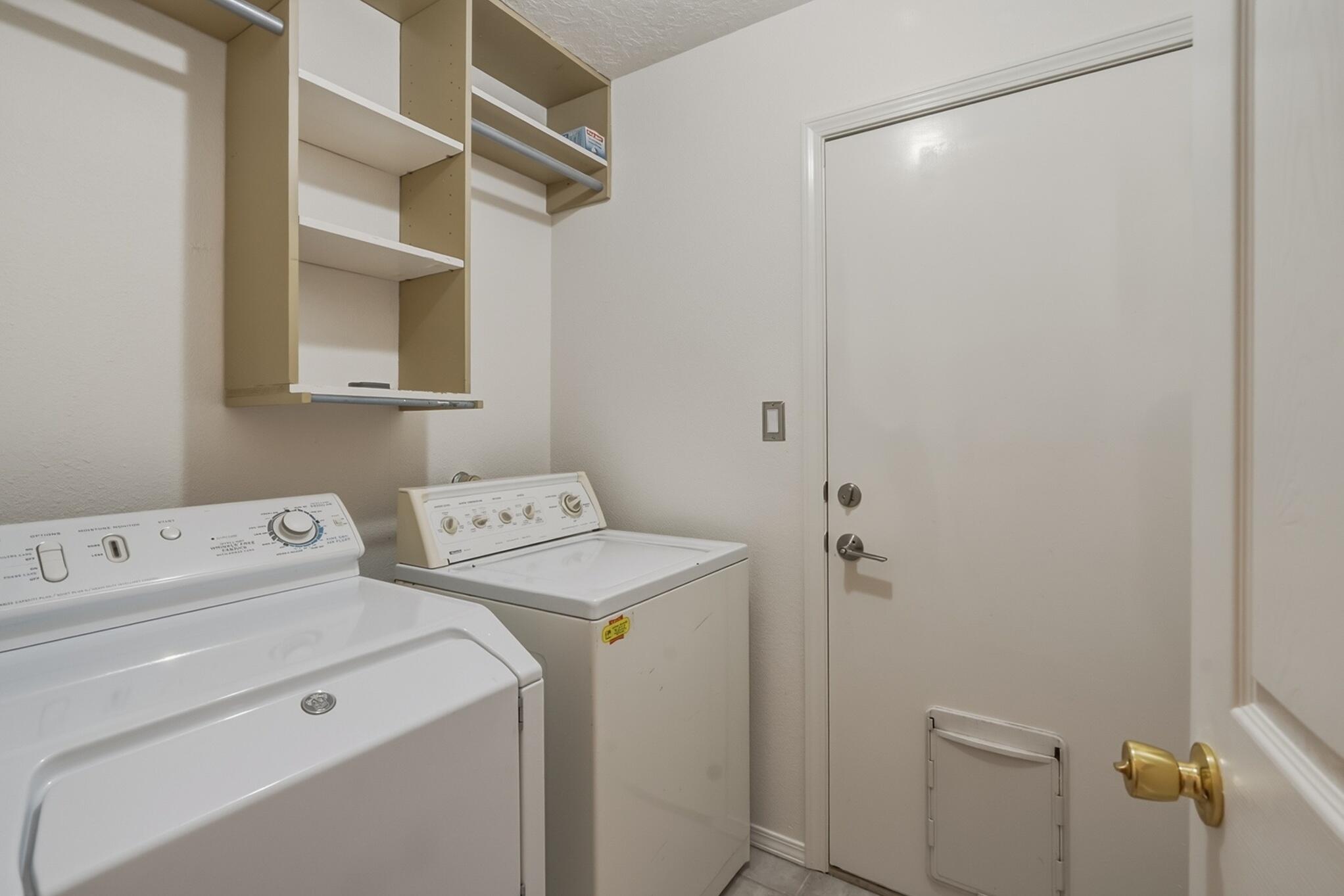 Photo 2 — 1400 Blossom Wood Place NW