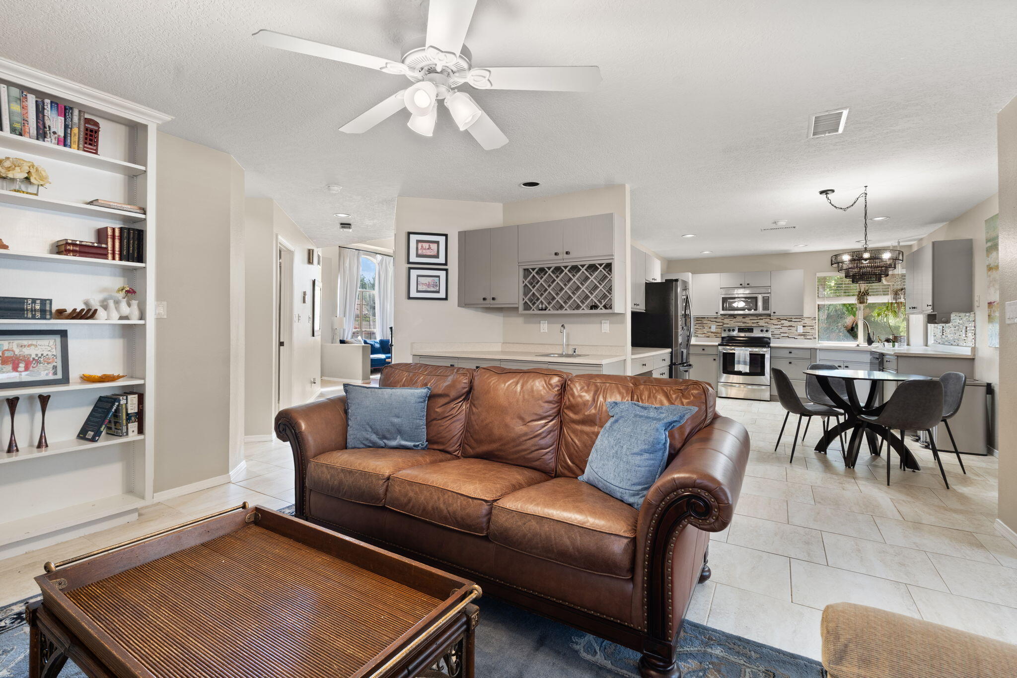 Photo 20 — 6705 Cypress Point Way NE