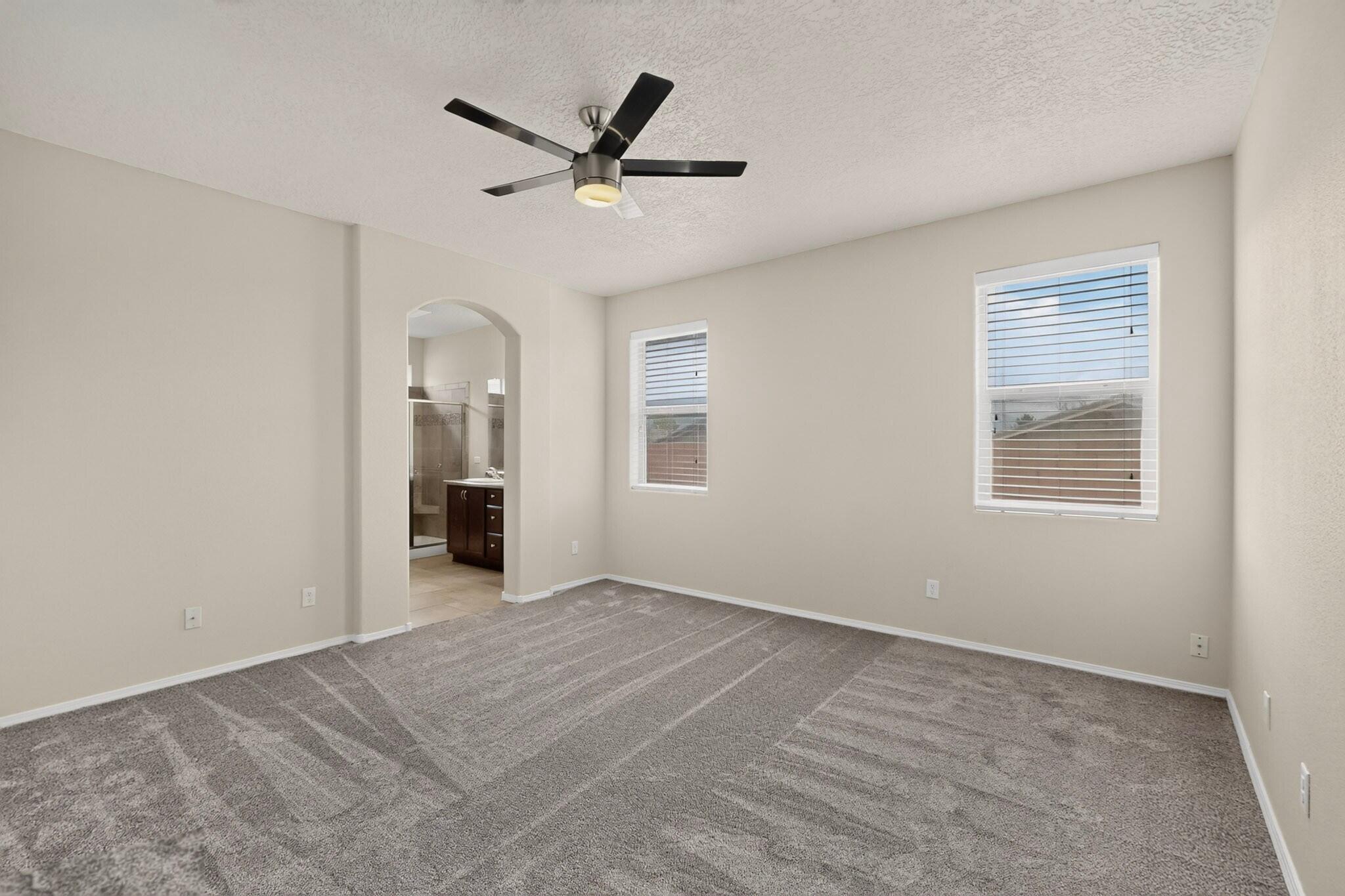 Photo 19 — 7119 Wasilla Drive NE