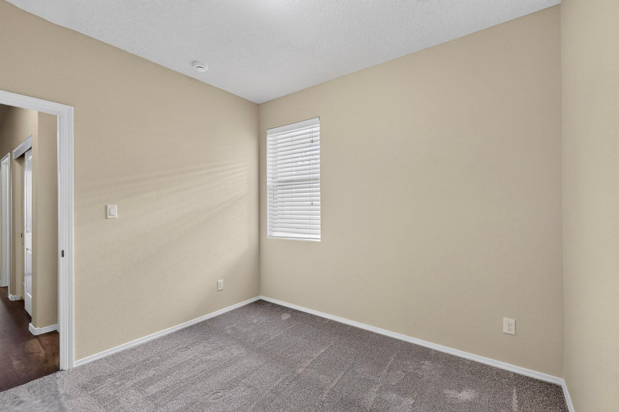 Photo 12 — 7119 Wasilla Drive NE